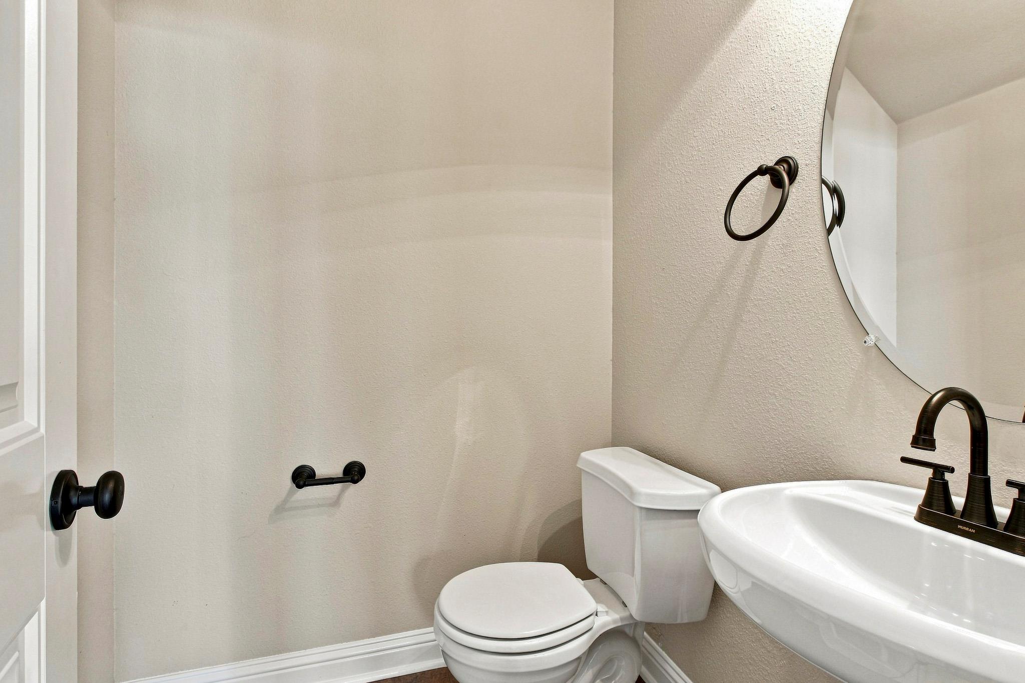 4507 Cervinia Dr Property Photo 40