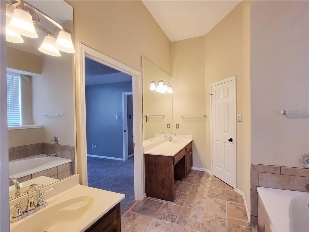 1411 River Oak Dr Property Photo 10