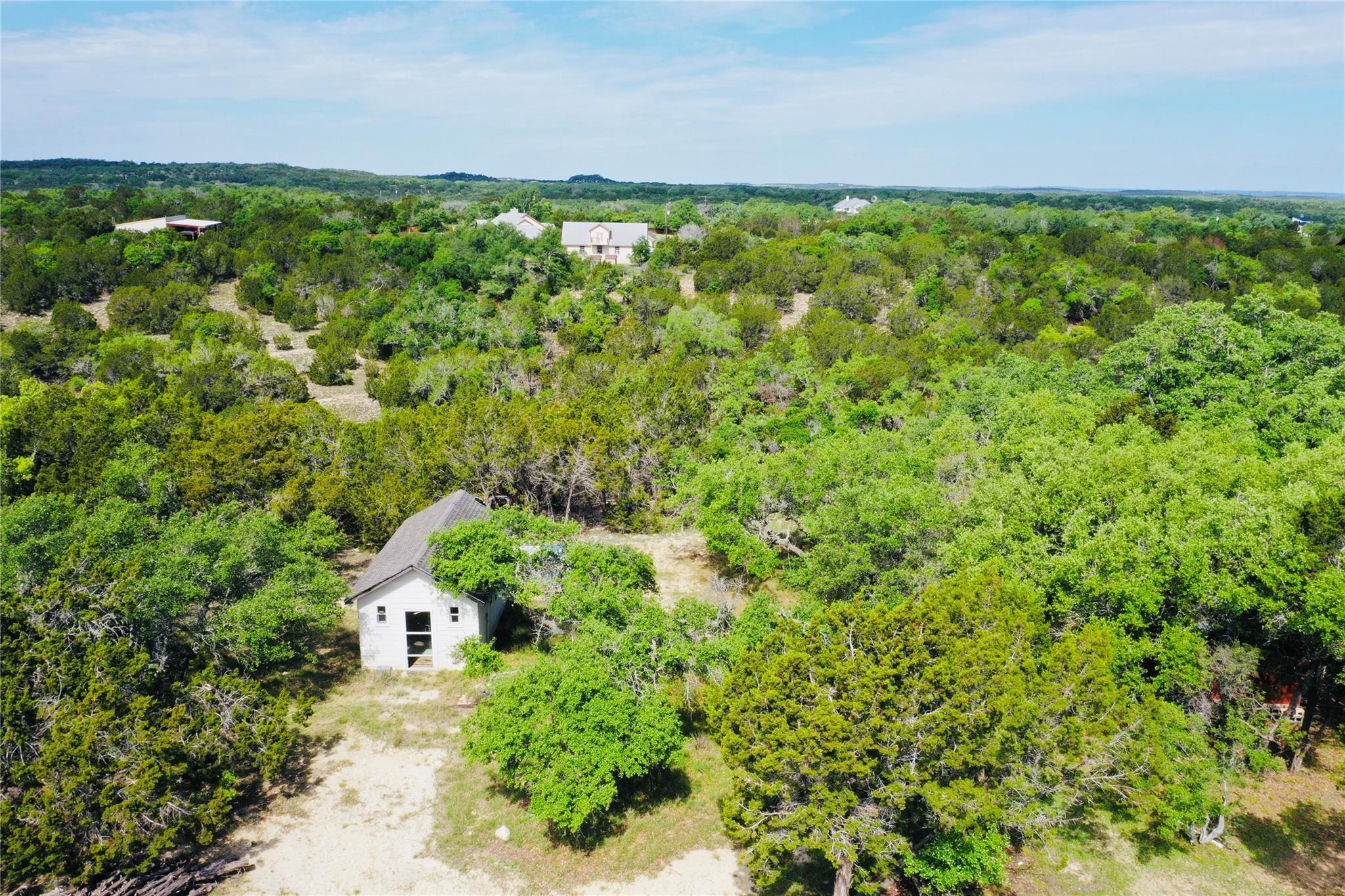 560 Longview Rd Property Photo 16