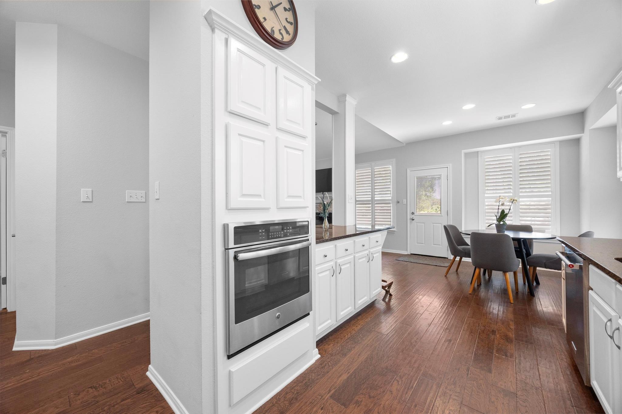 8909 Beatty Ct Property Photo 11