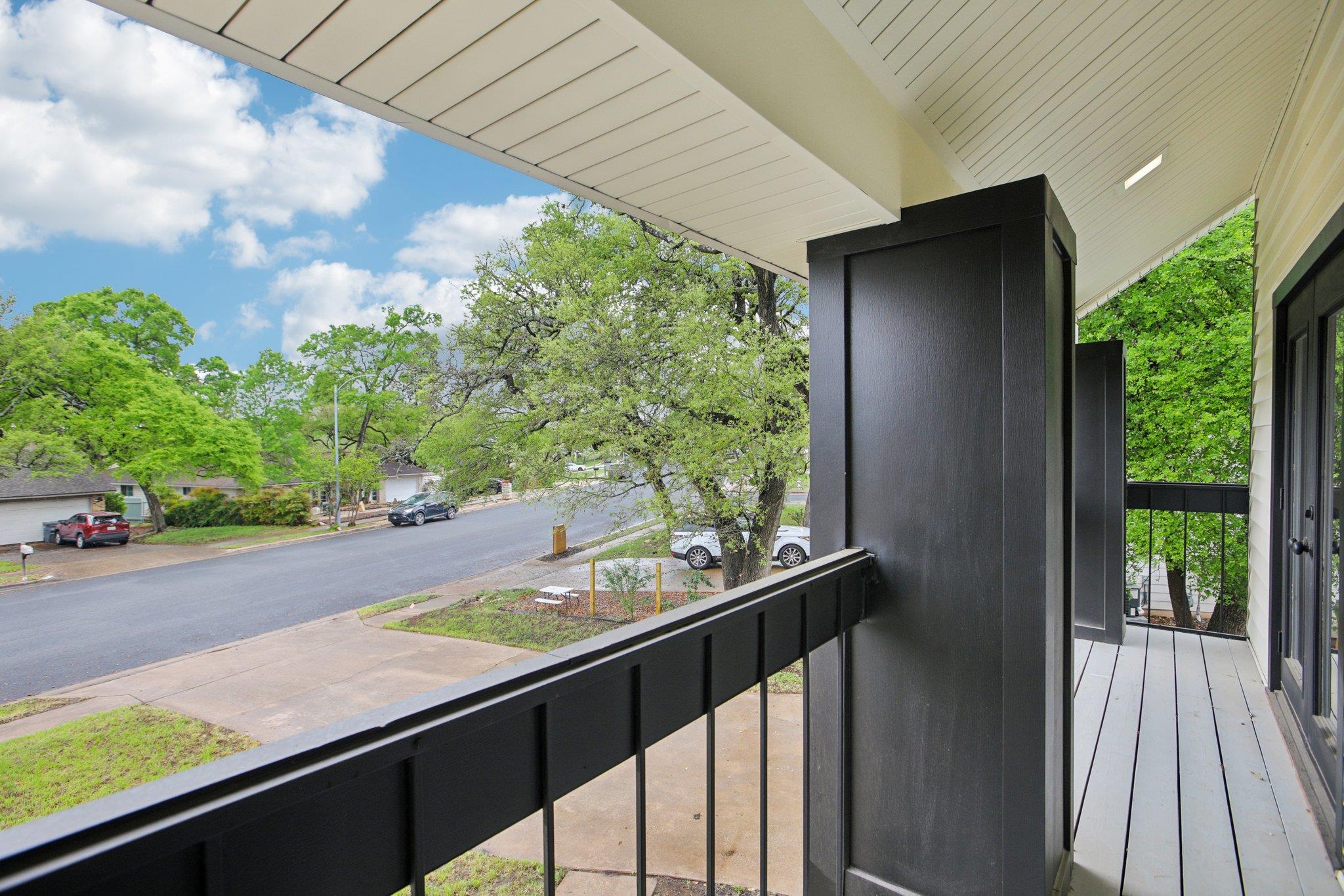 2104 Malvern Hill Dr Property Photo 39