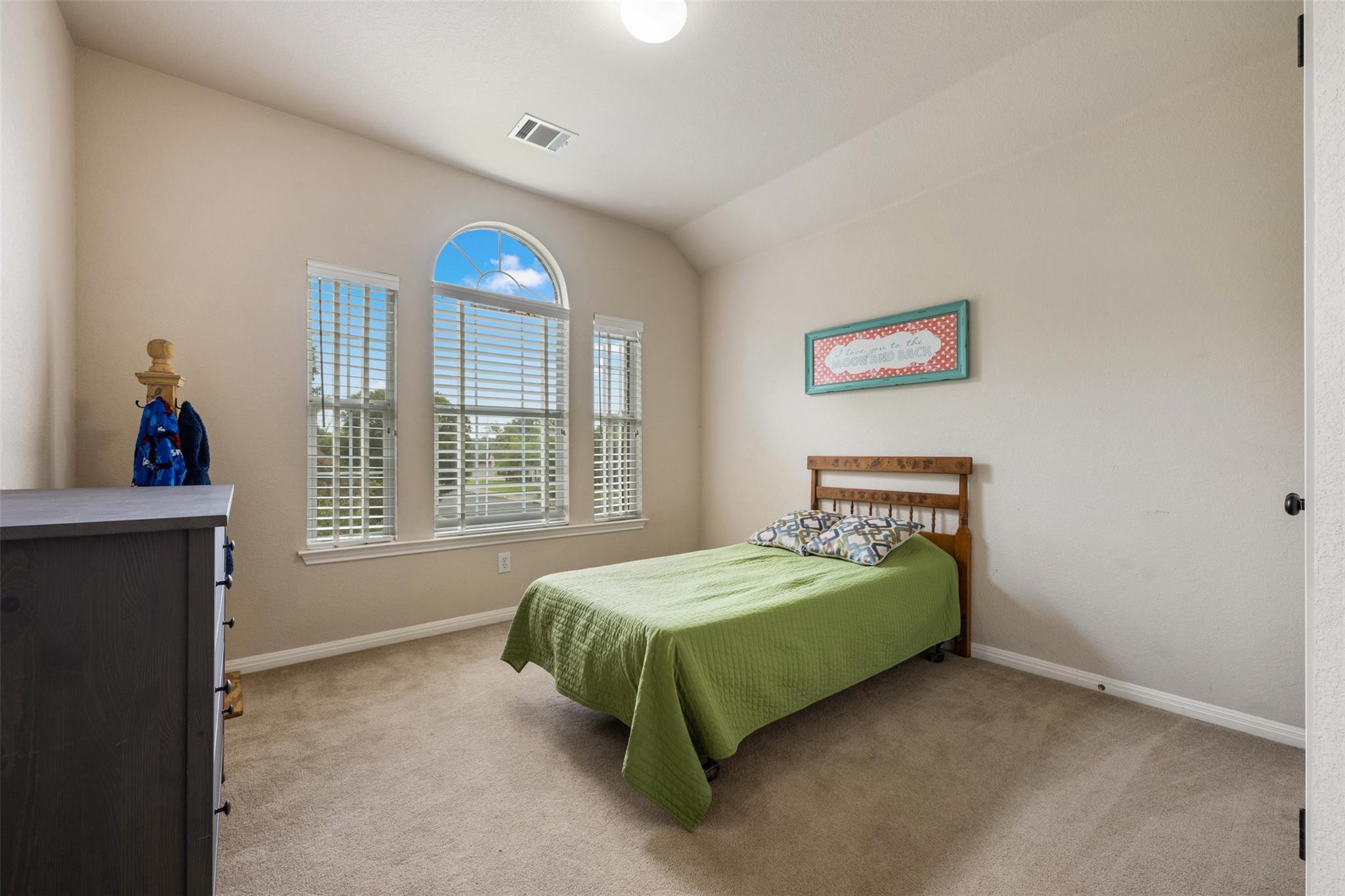 12014 Yarbrough Dr Property Photo 30