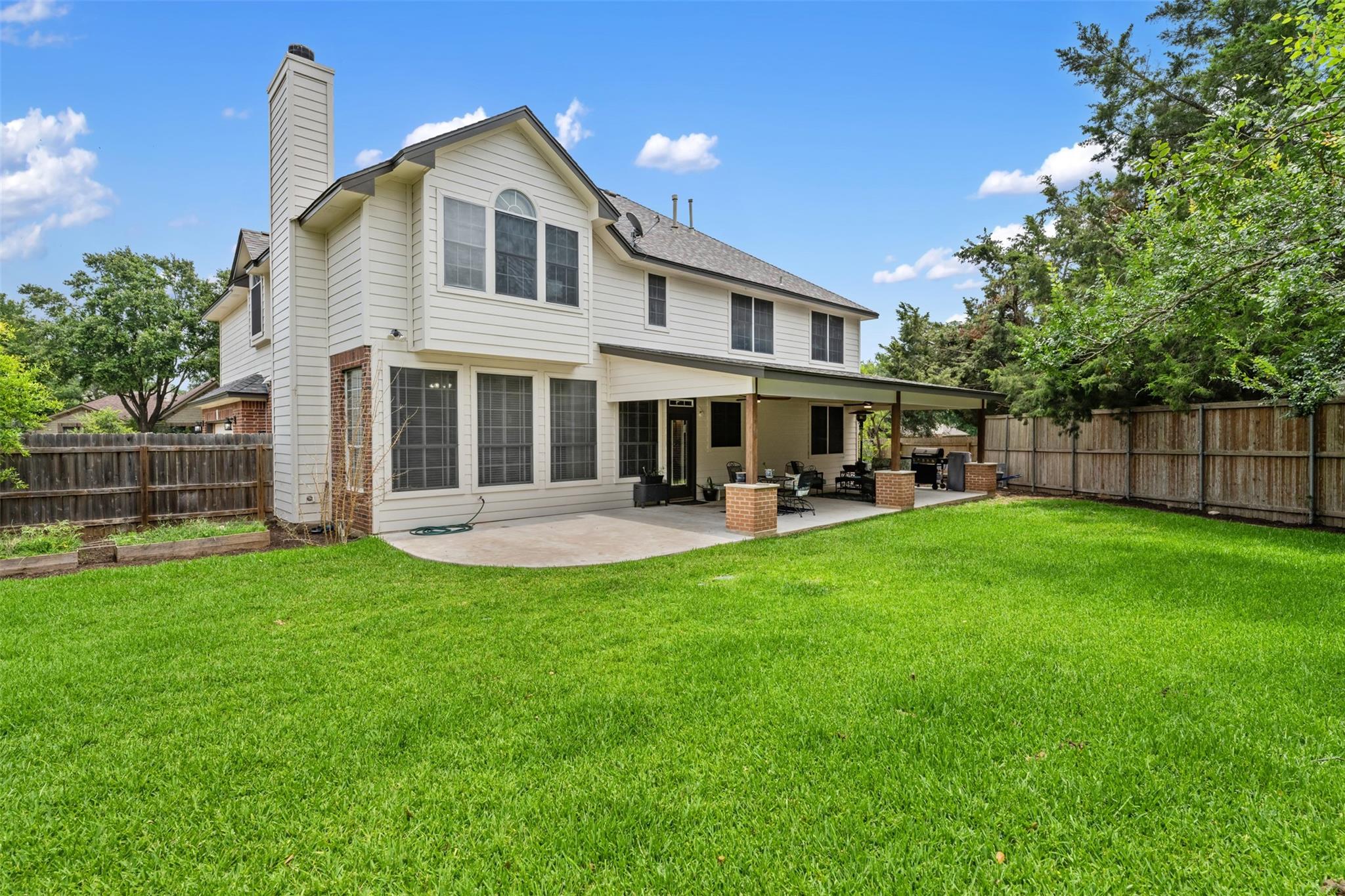 12014 Yarbrough Dr Property Photo 36