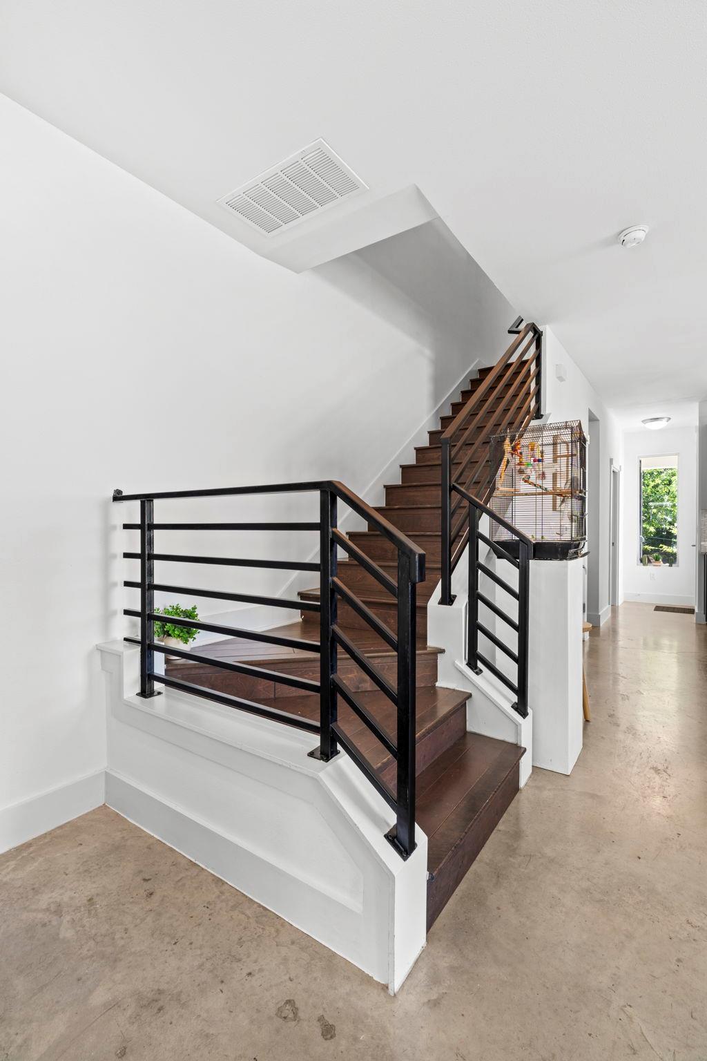 1705b Perez St Property Photo 12