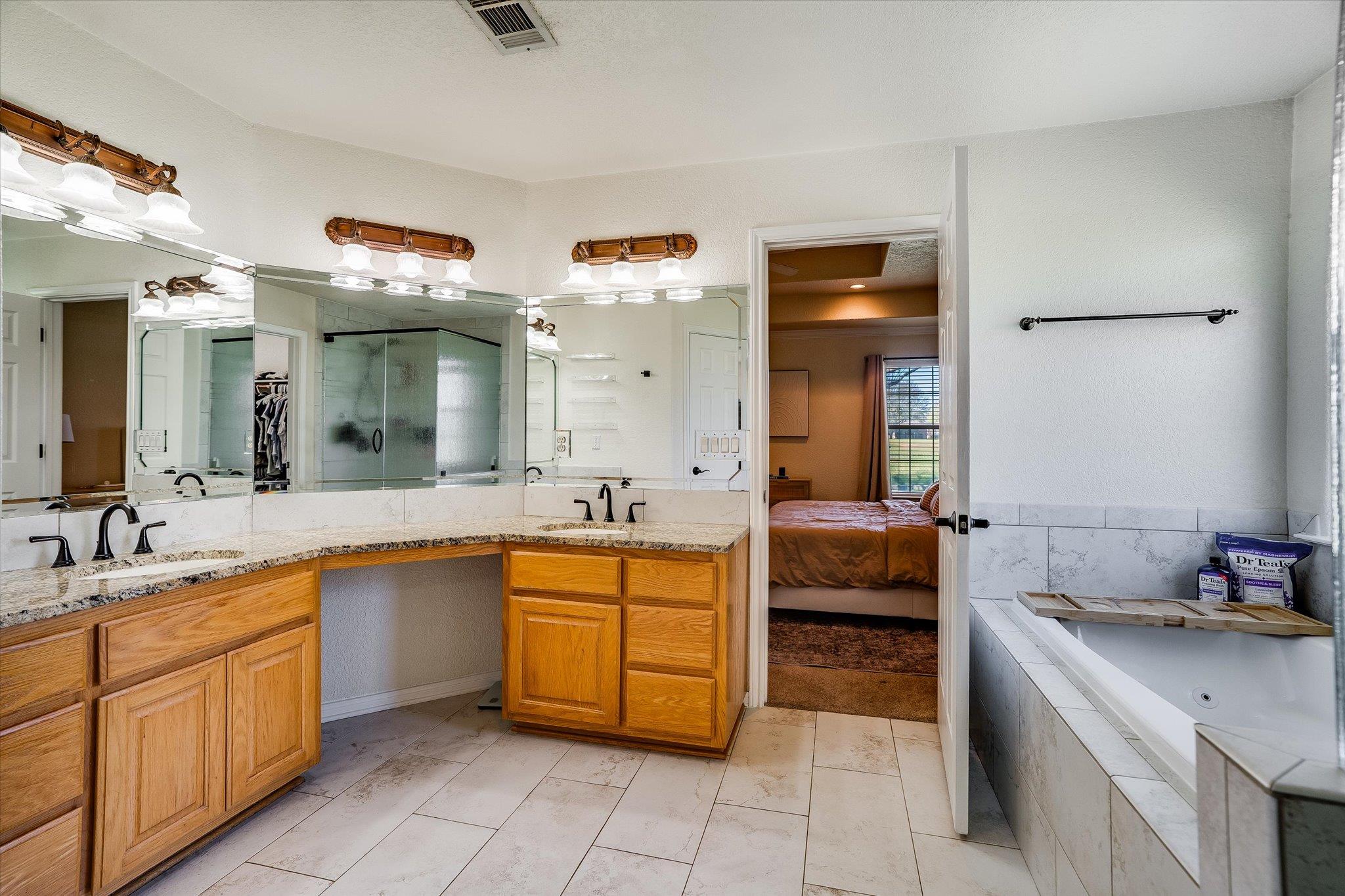 104 Firestone Pl Property Photo 11