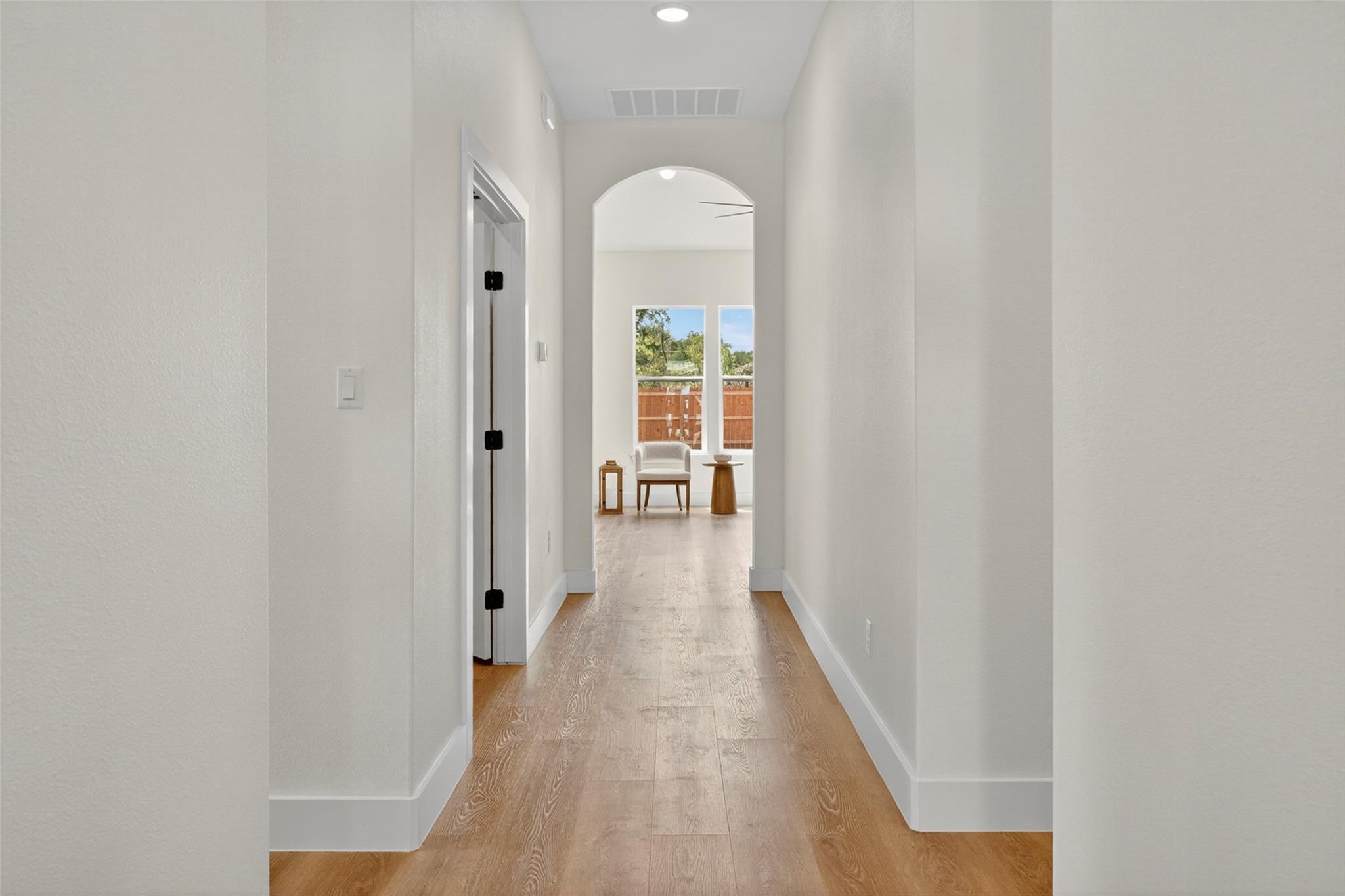 353 Nene Ln Property Photo 5