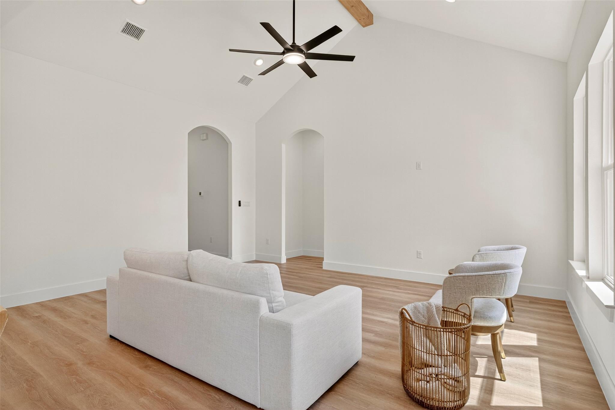 353 Nene Ln Property Photo 14