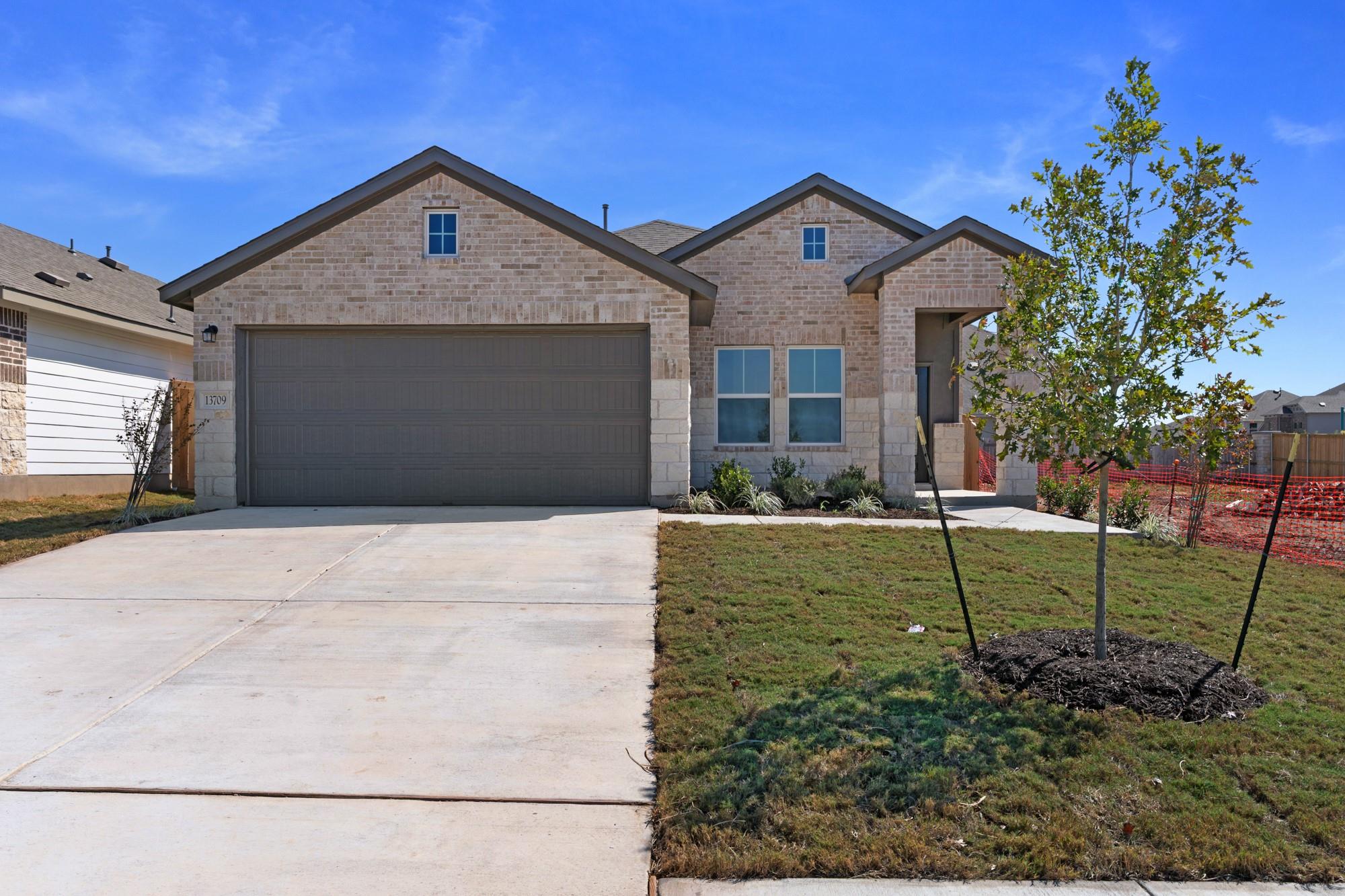 13709 Ryan Range Ln Property Photo 1