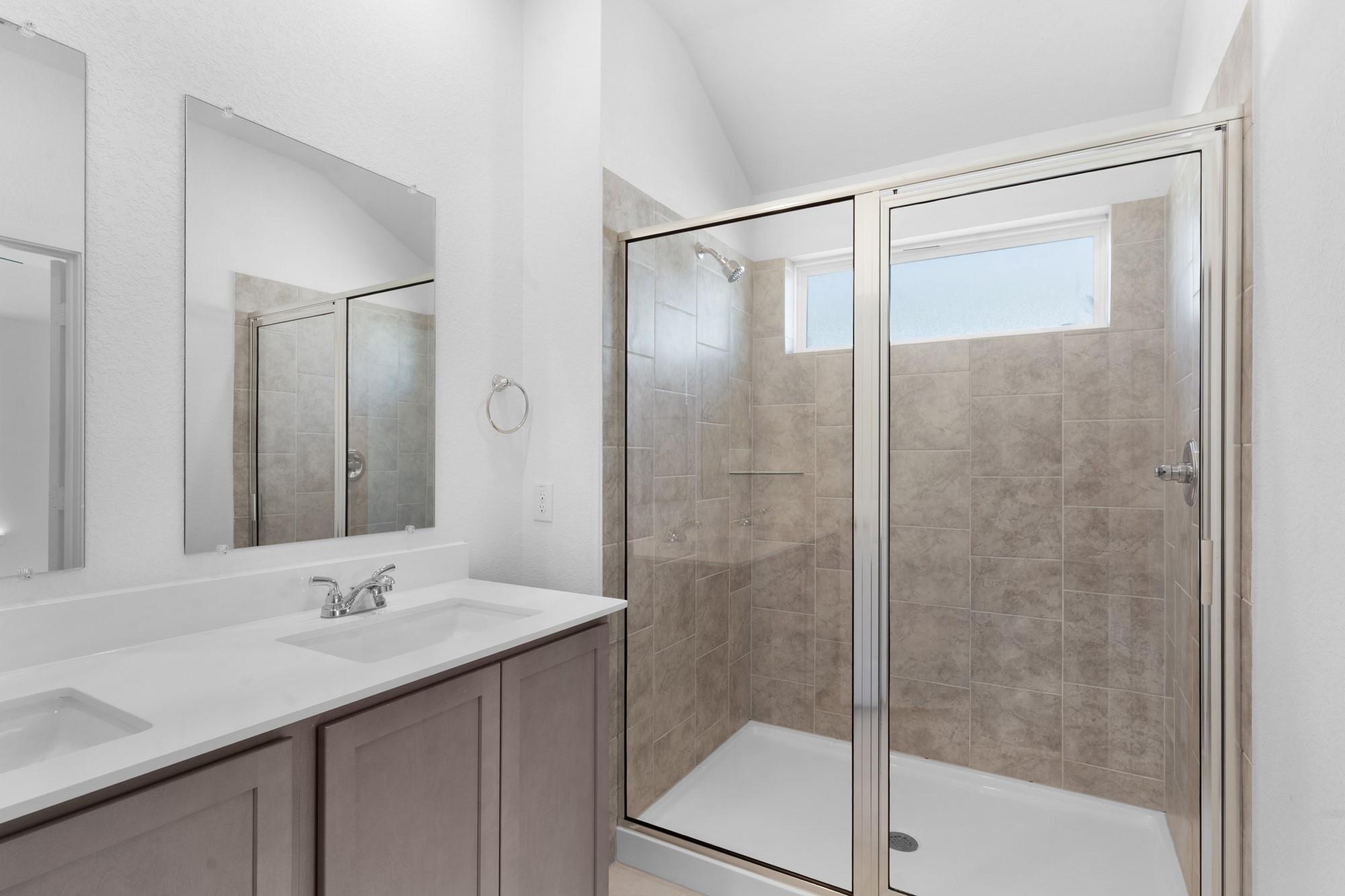 13709 Ryan Range Ln Property Photo 14