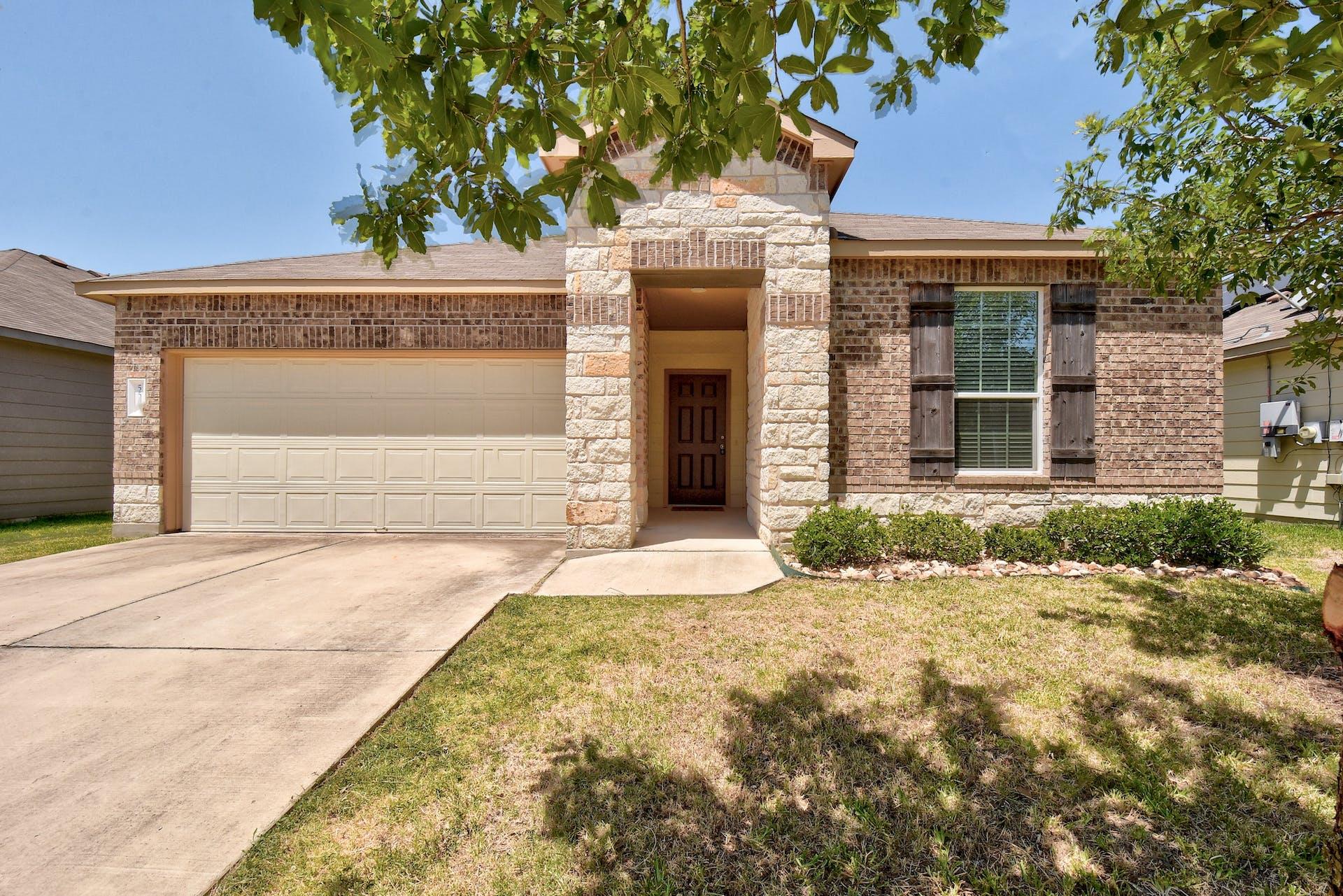 5512 Nelson Oaks Dr Property Photo