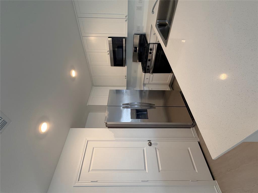 208 Skyfire St Property Photo 3