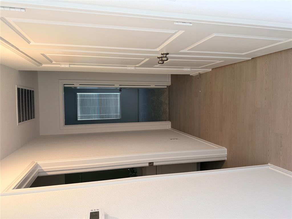 208 Skyfire St Property Photo 6