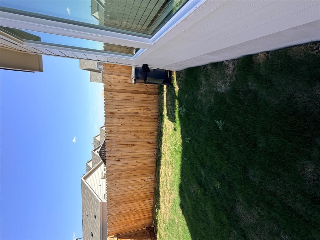208 Skyfire St Property Photo 19