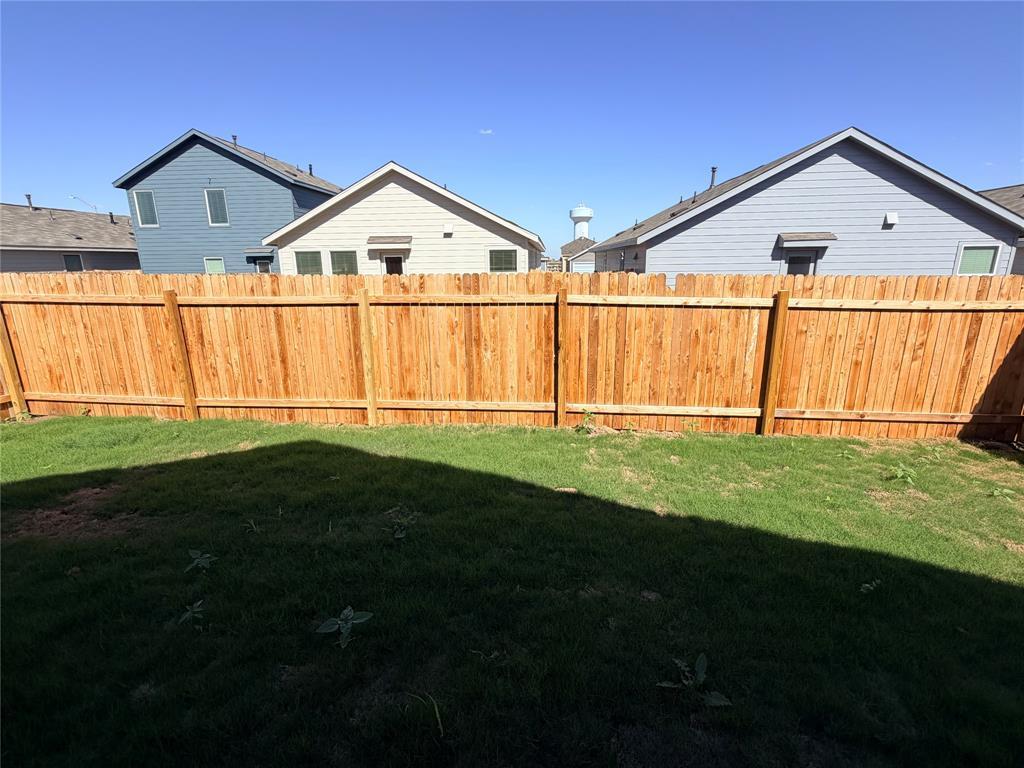208 Skyfire St Property Photo 20