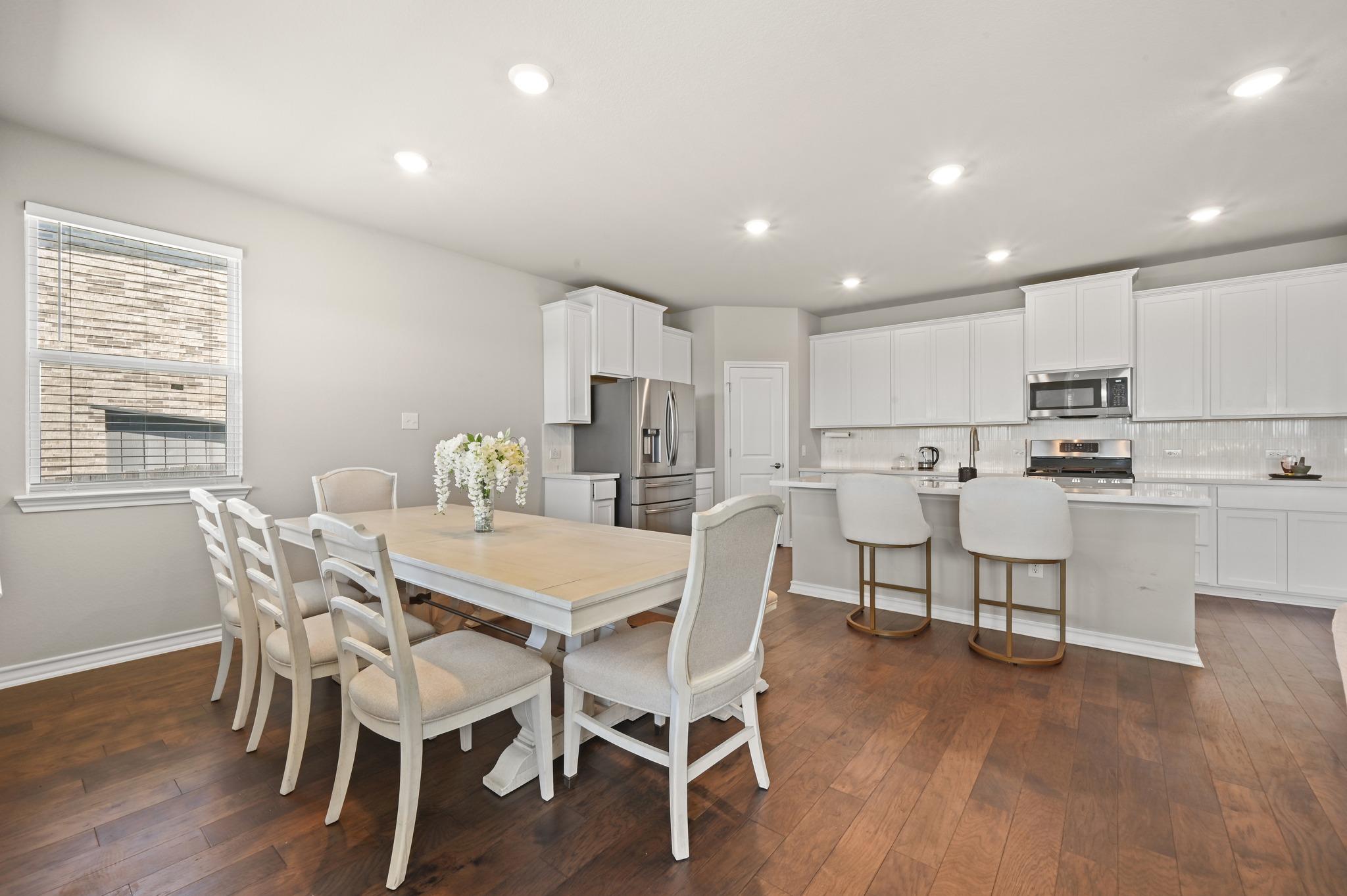 488 Pepperbark Loop Property Photo 10