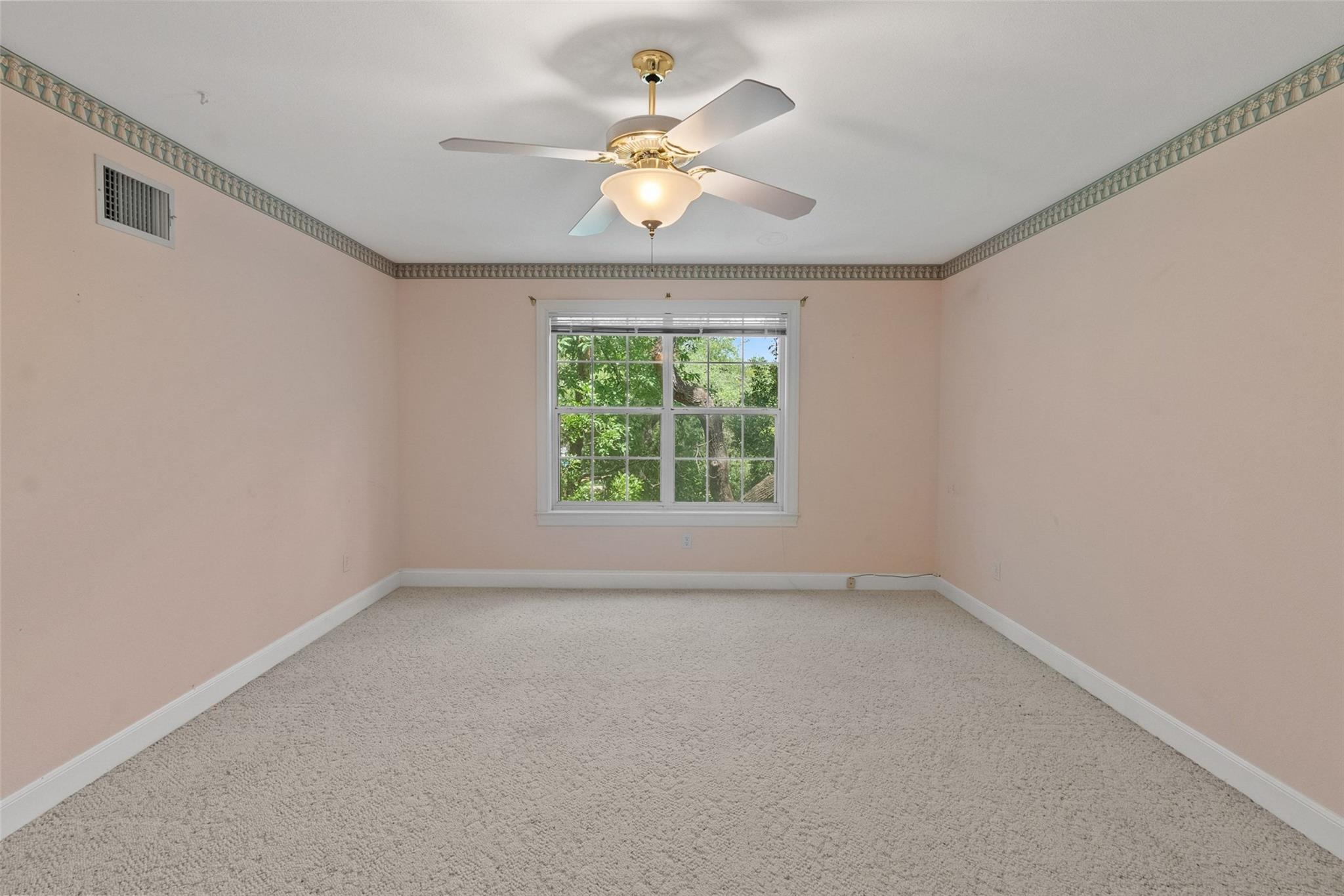 1731 Riada Dr Property Photo 23