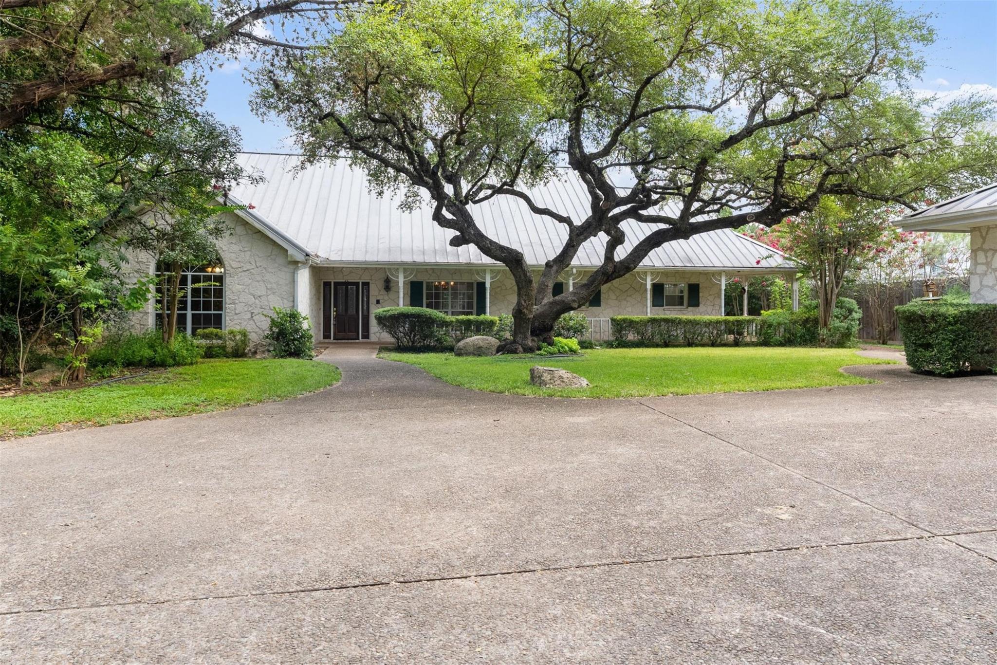 1731 Riada Dr Property Photo 32