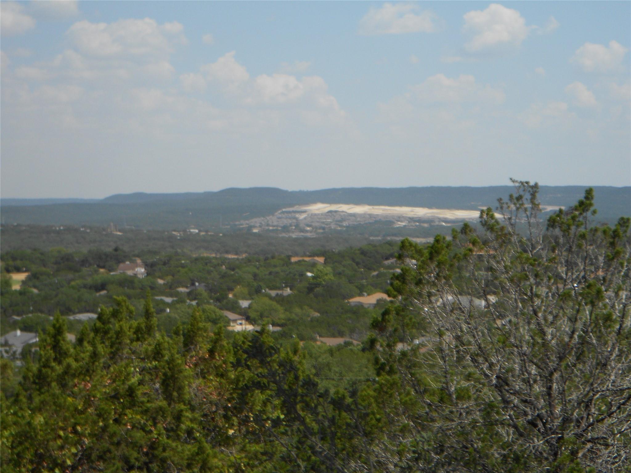 21000 High Dr Property Photo 4