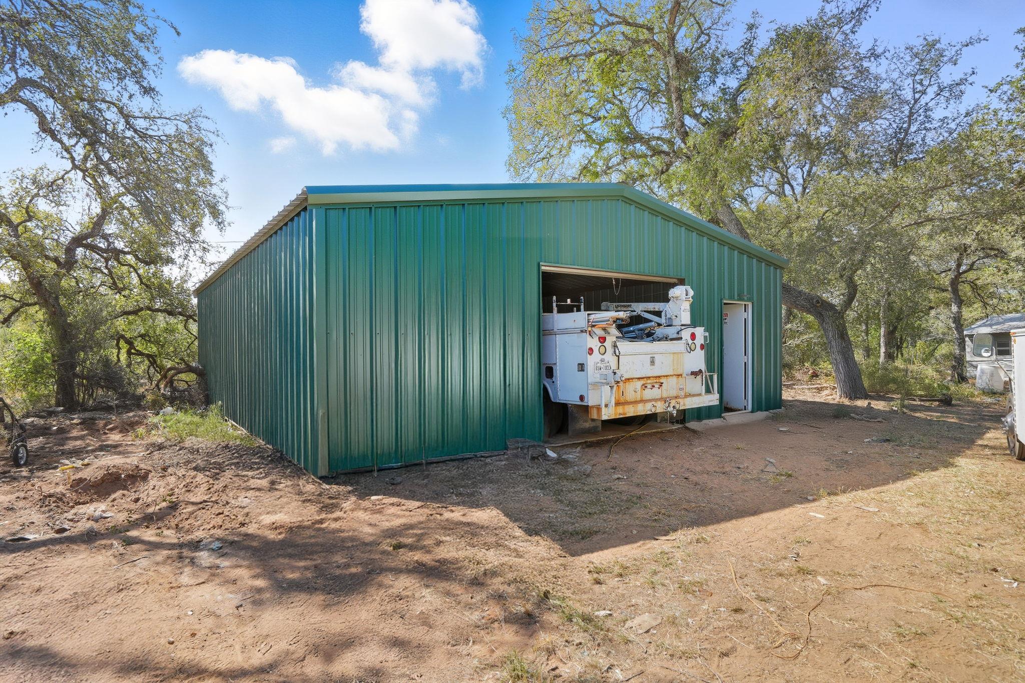 201 Deer Springs Loop Property Photo 14