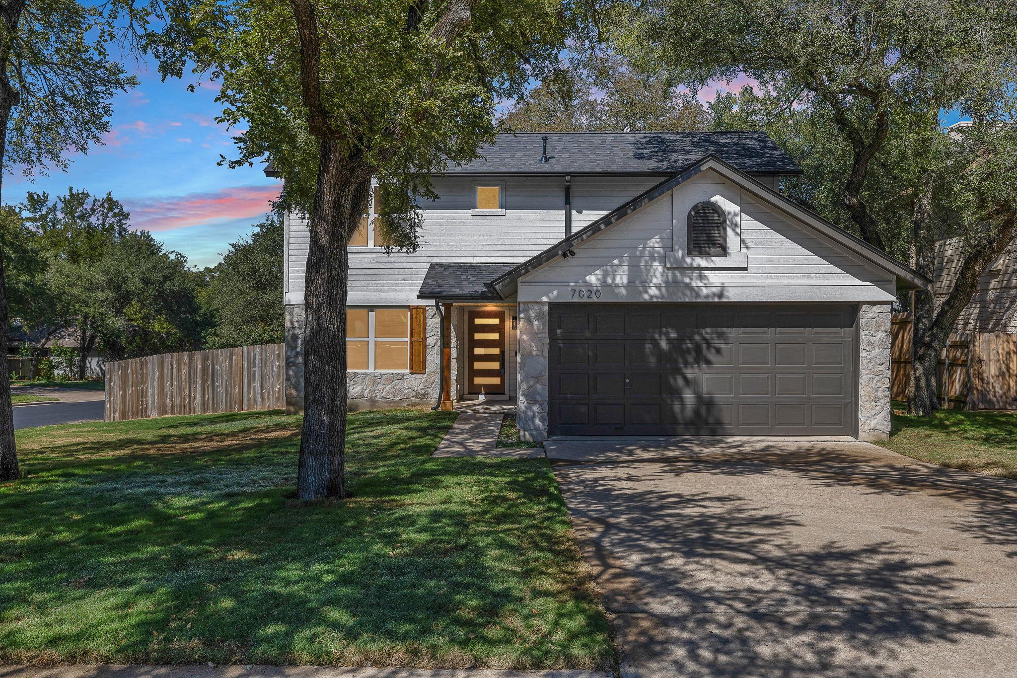 7020 Riverton Dr Property Photo 1