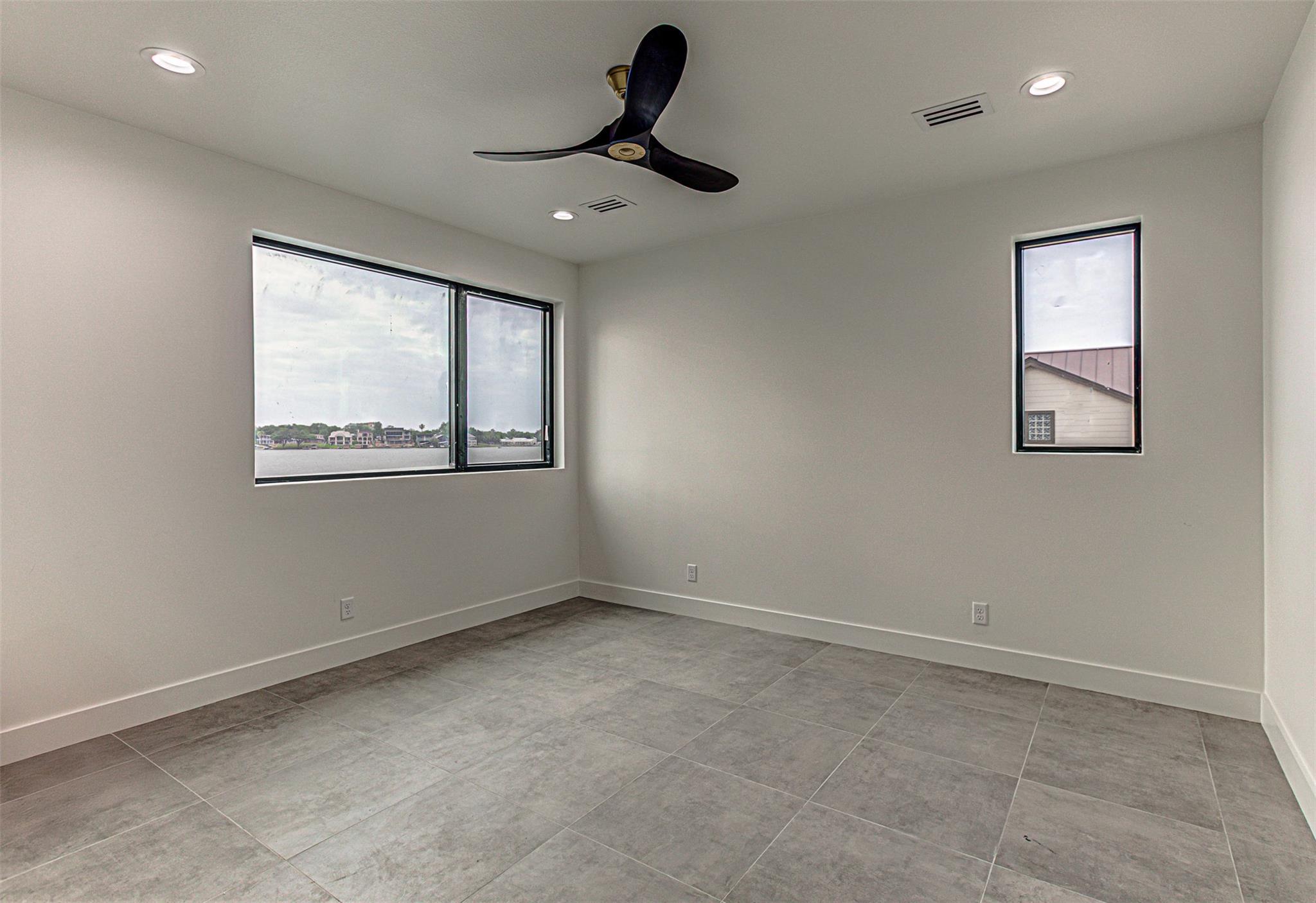 1012 Impala Dr Property Photo 18