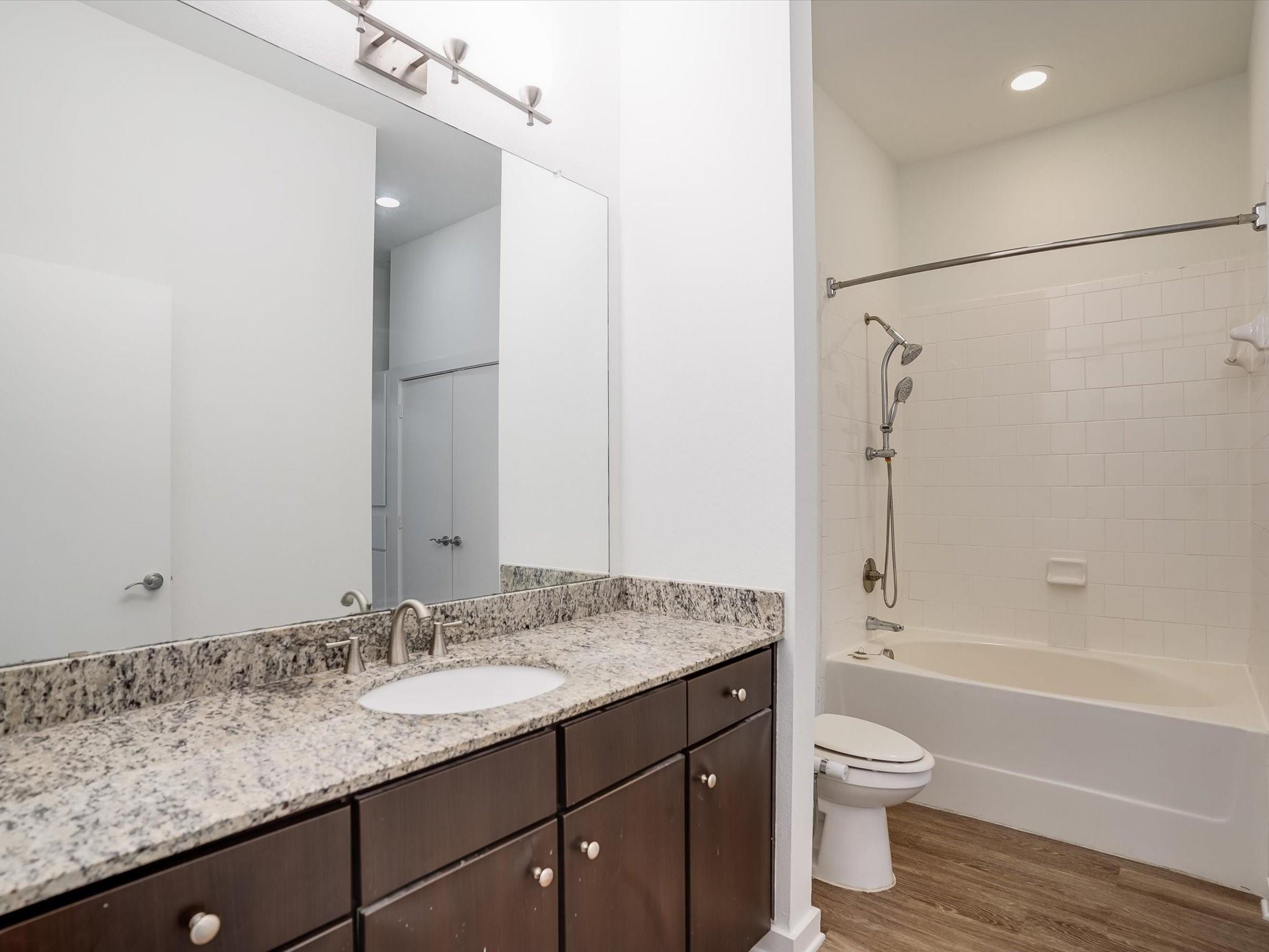 1900 Barton Springs Rd 2009 Property Photo 25