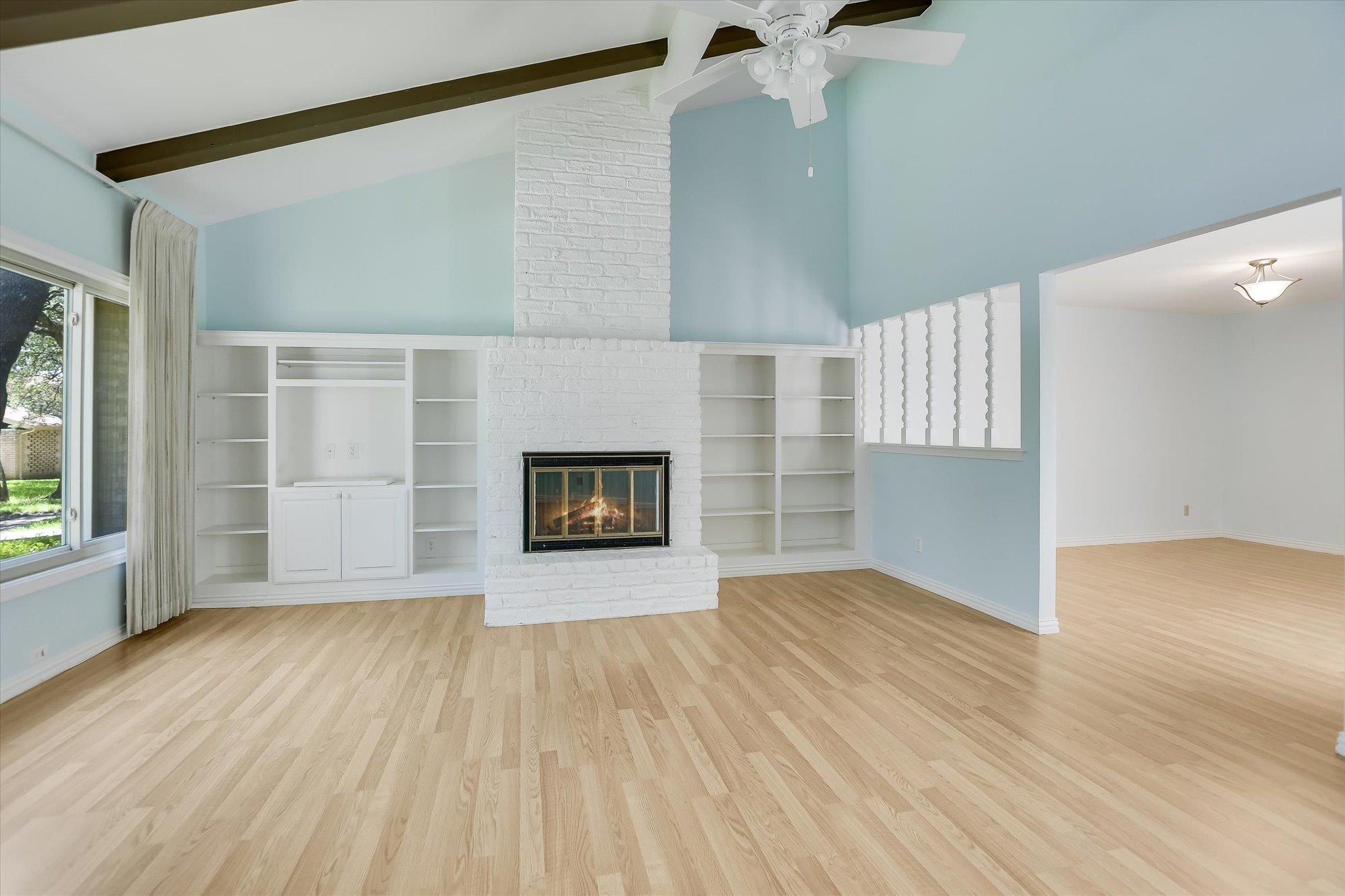 8113 East Ct Property Photo 3