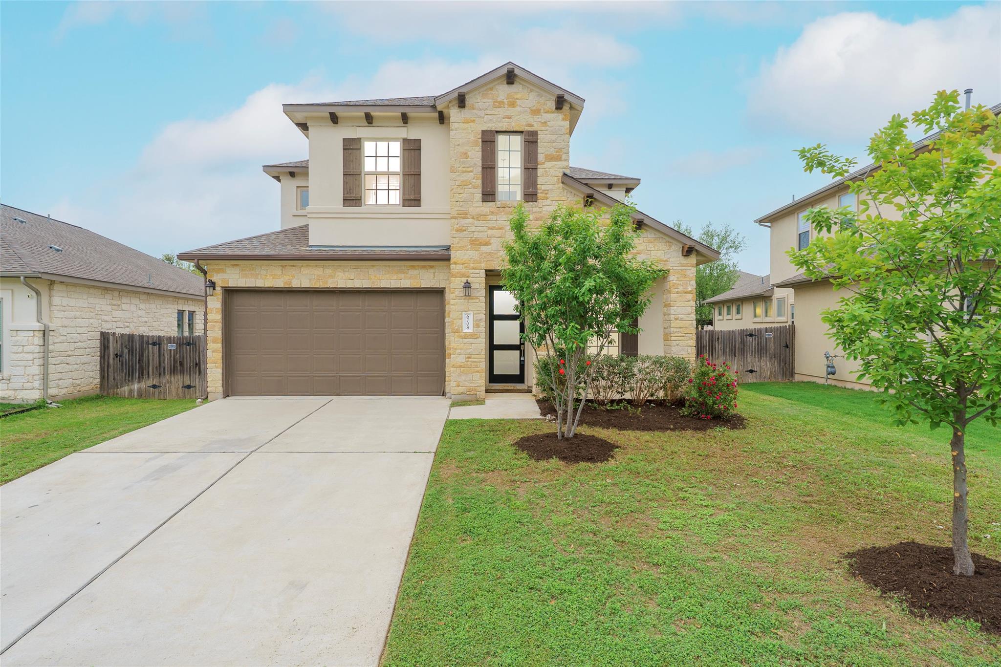 6708 Kalahari Dr Property Photo 1