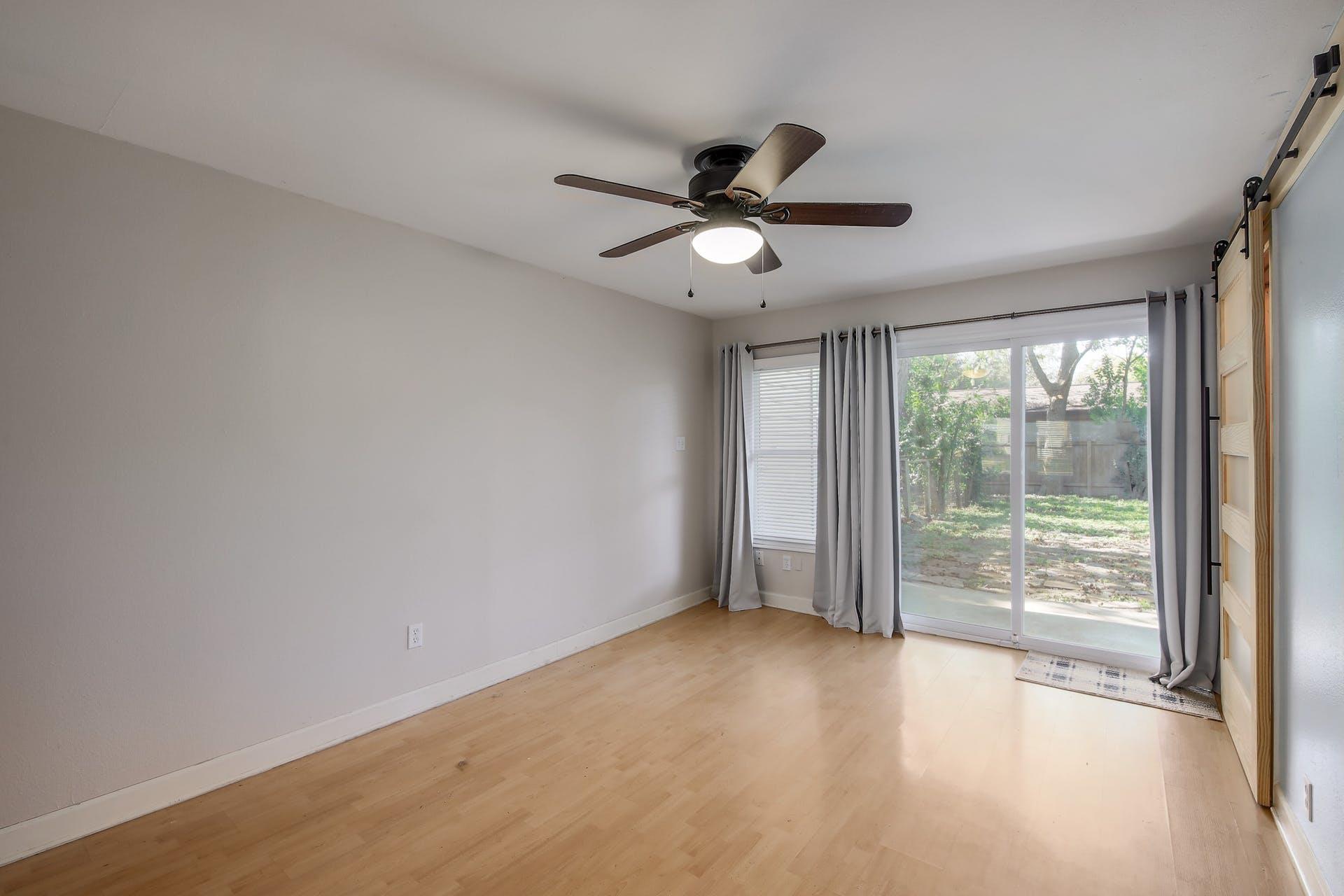 1915 Cullen Ave Property Photo 29