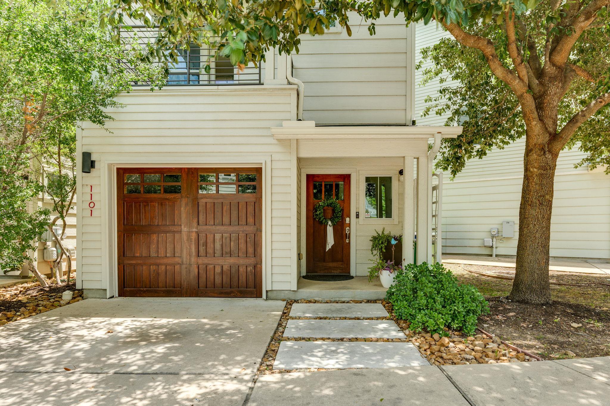 1101 Euphoria Bnd #37 Property Photo 2
