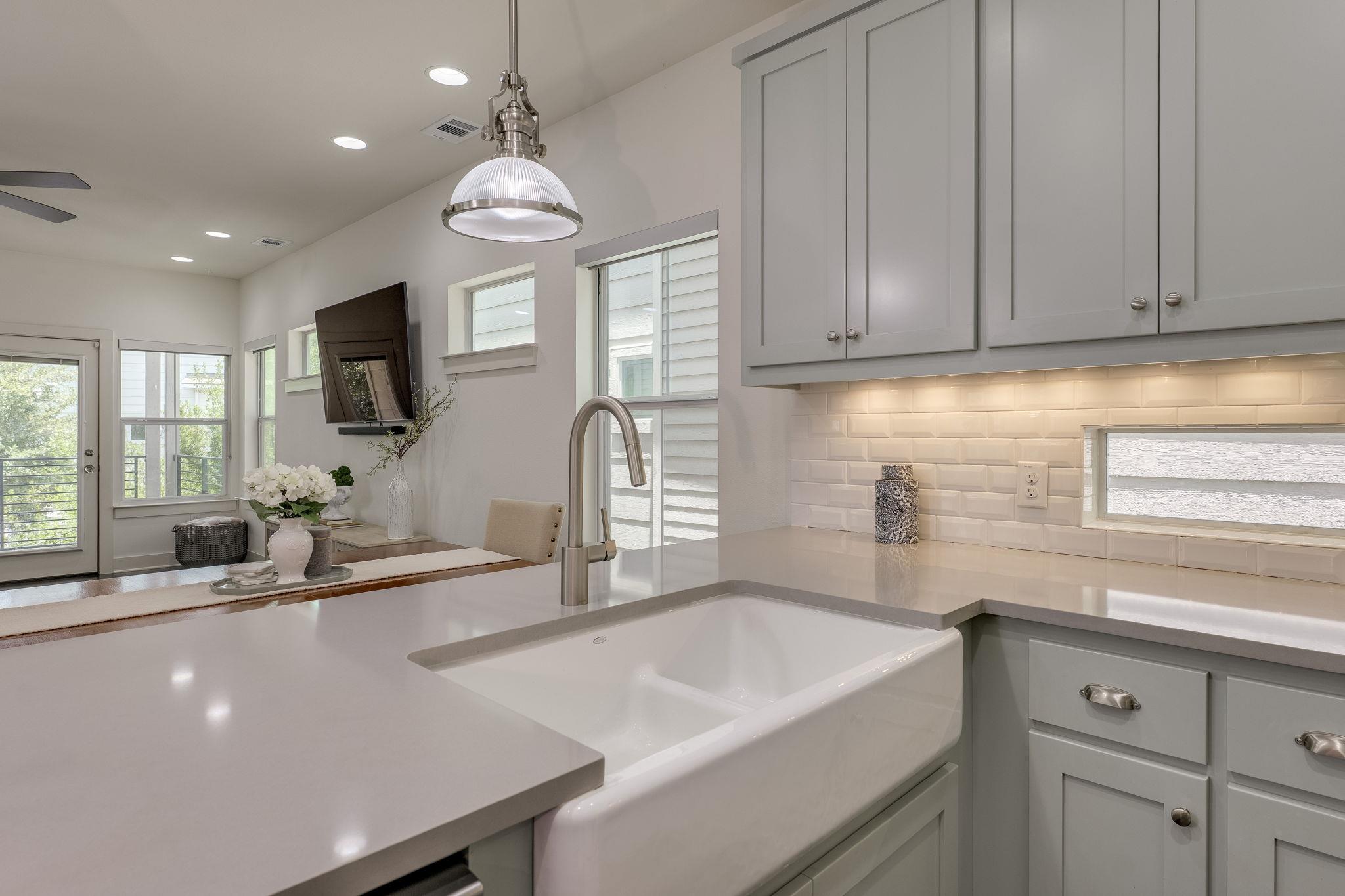 1101 Euphoria Bnd #37 Property Photo 8