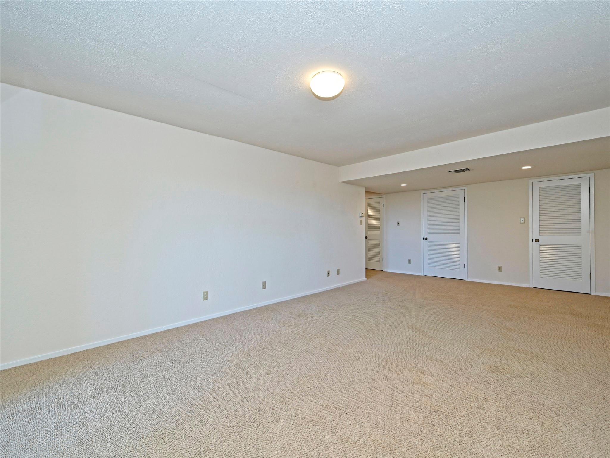 519 Rock Bluff Dr Property Photo 16