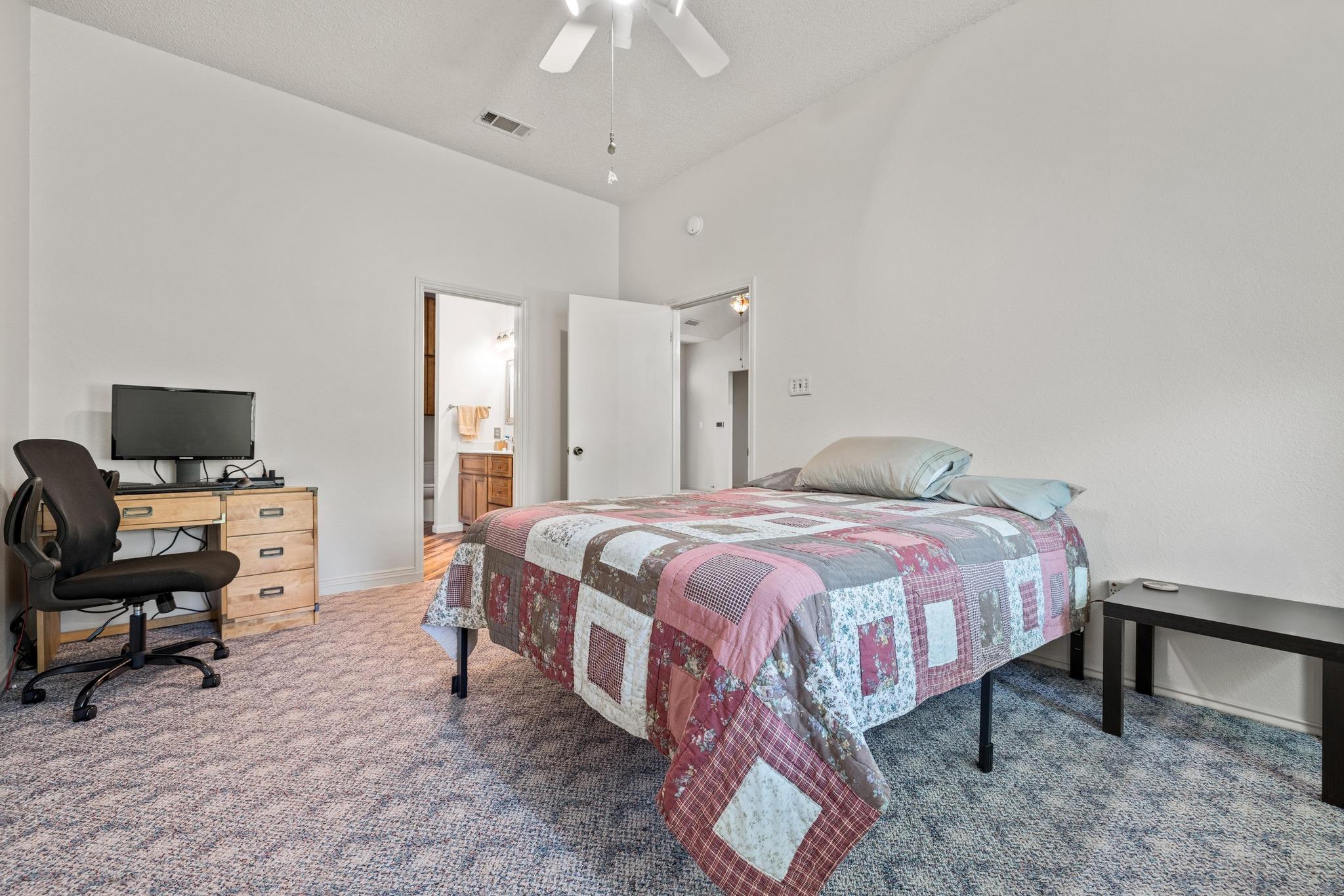 8208 Foxhound Trl Property Photo 16