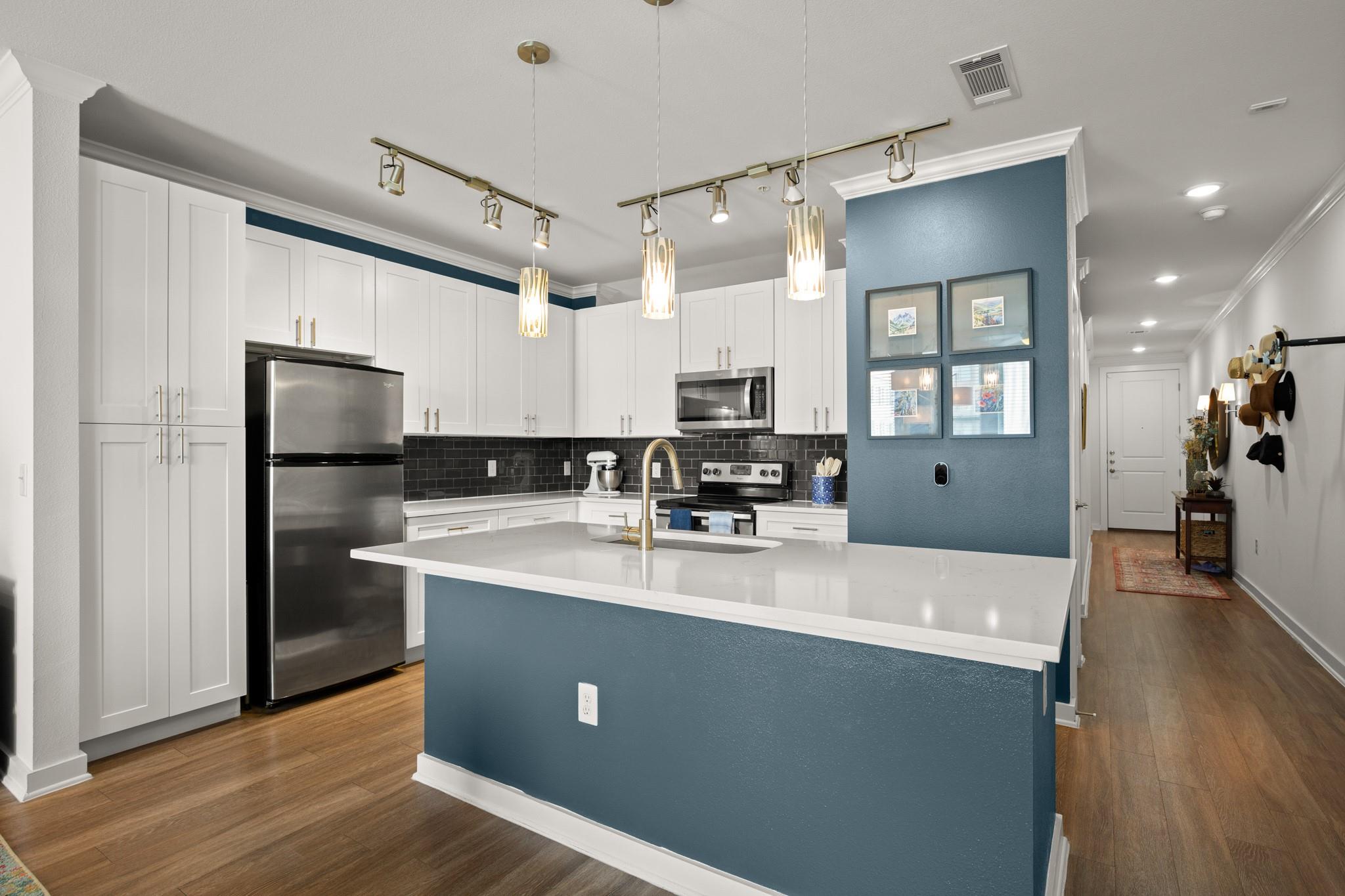 1900 Barton Springs Rd 3038 Property Photo 12