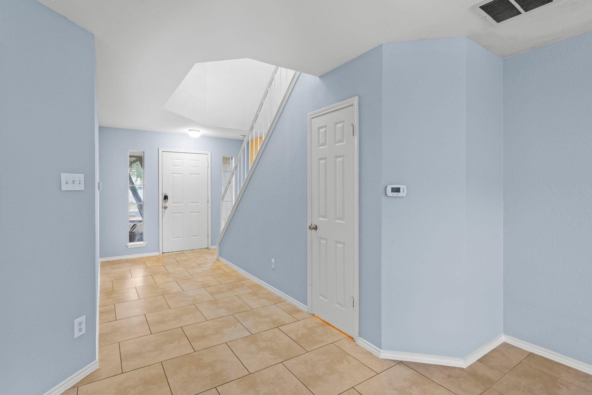 4015 Iriona Bnd Property Photo 5