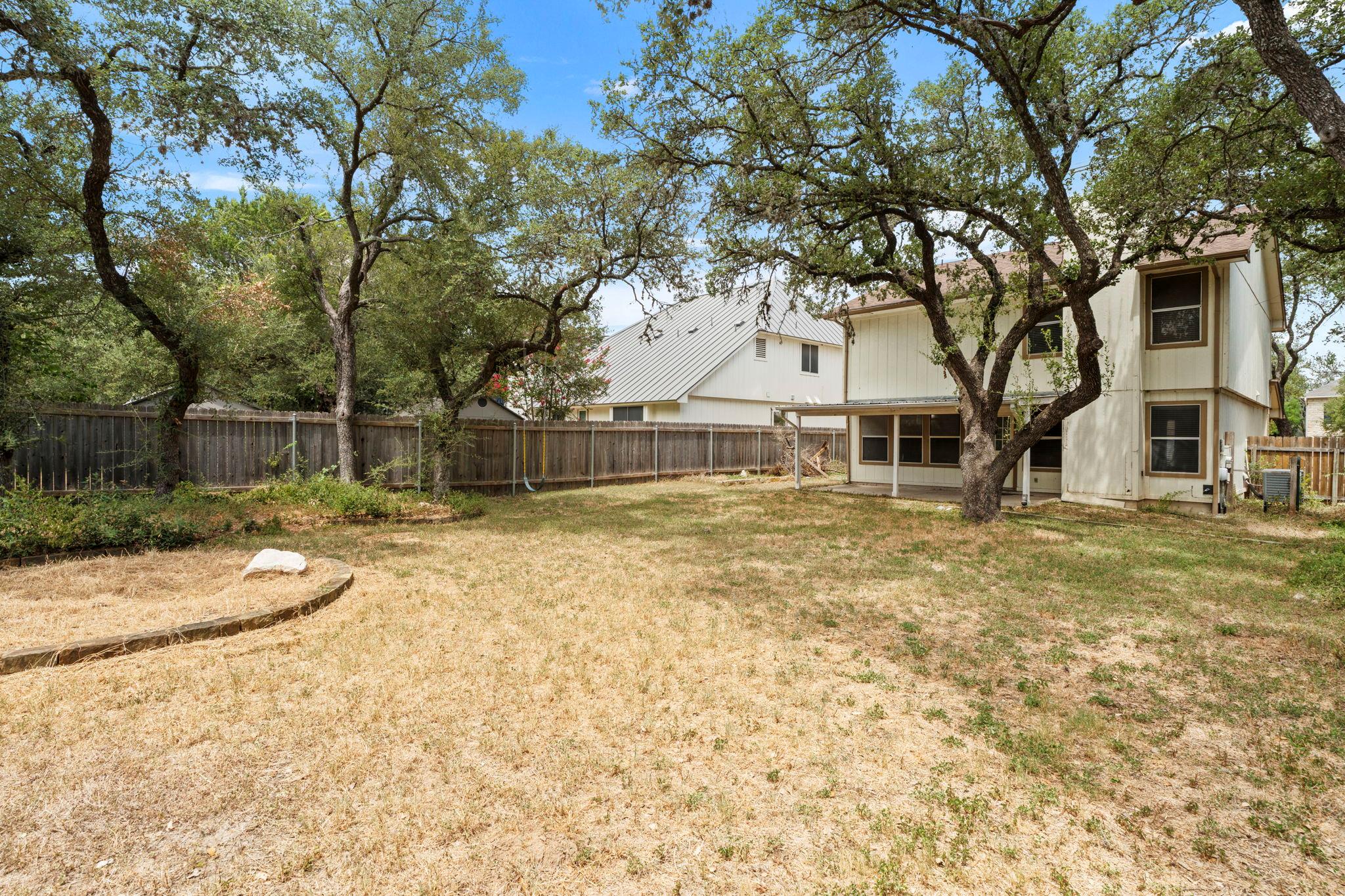 4015 Iriona Bnd Property Photo 36