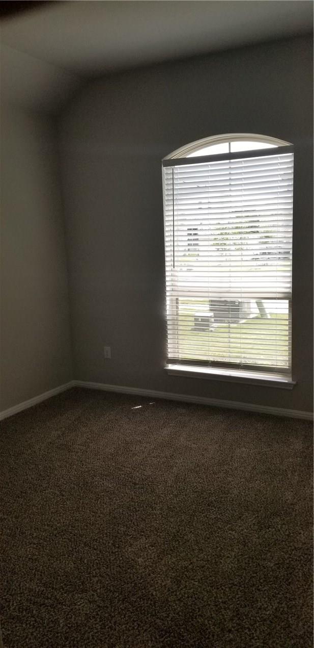 908 Kingston Pl Property Photo 12