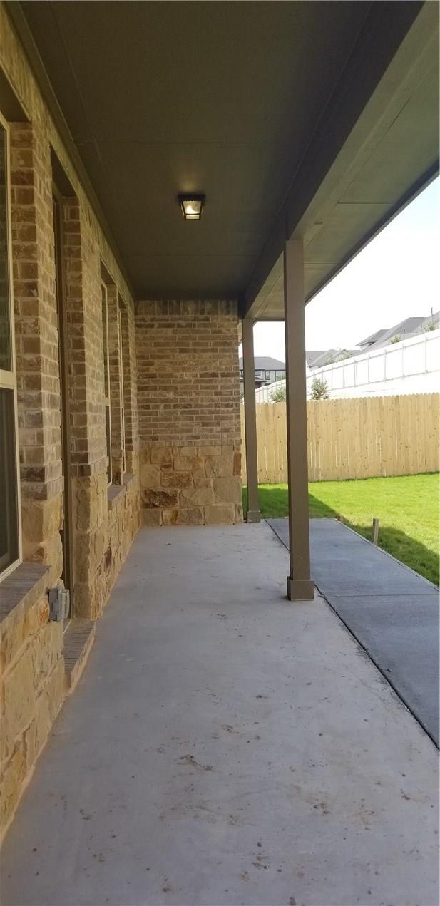 908 Kingston Pl Property Photo 27