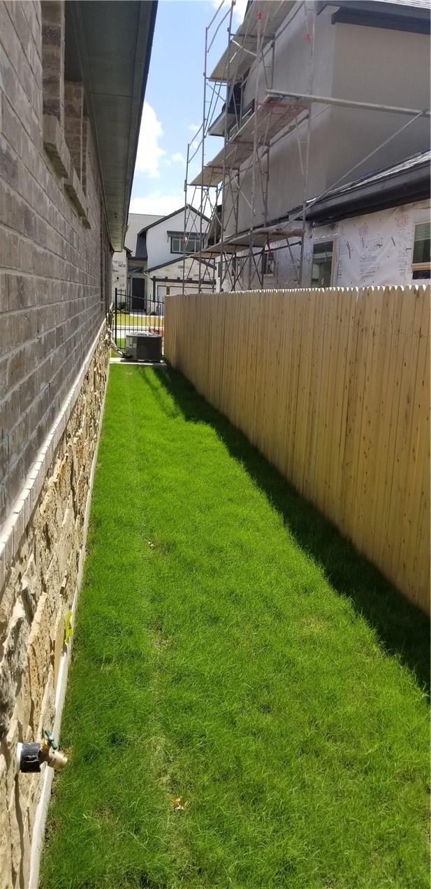 908 Kingston Pl Property Photo 29