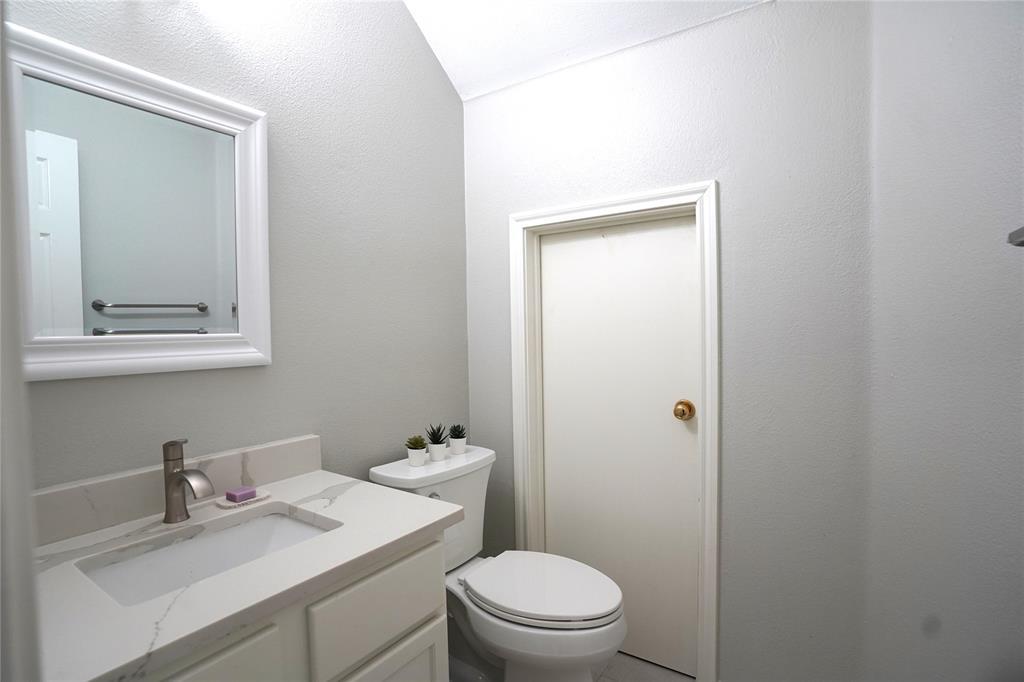 1700 Constantino Cir #a Property Photo 6
