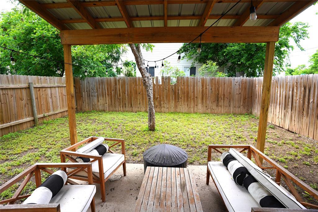 1700 Constantino Cir #a Property Photo 7