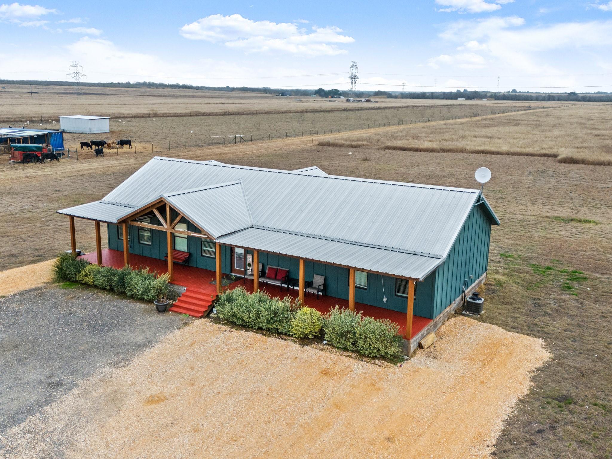 1355 Scull Rd Property Photo 4
