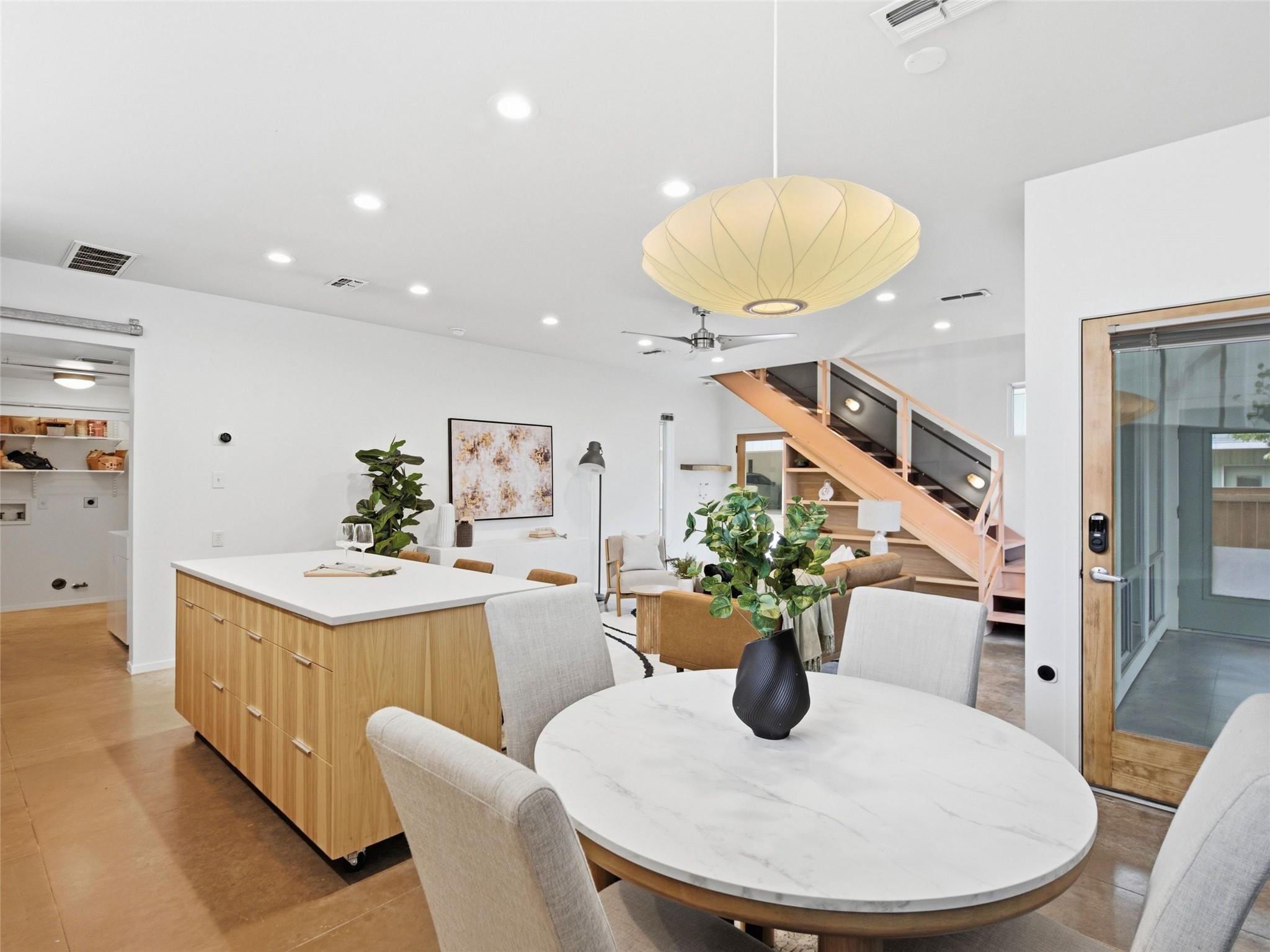 5409 Woodrow Ave #c Property Photo 8