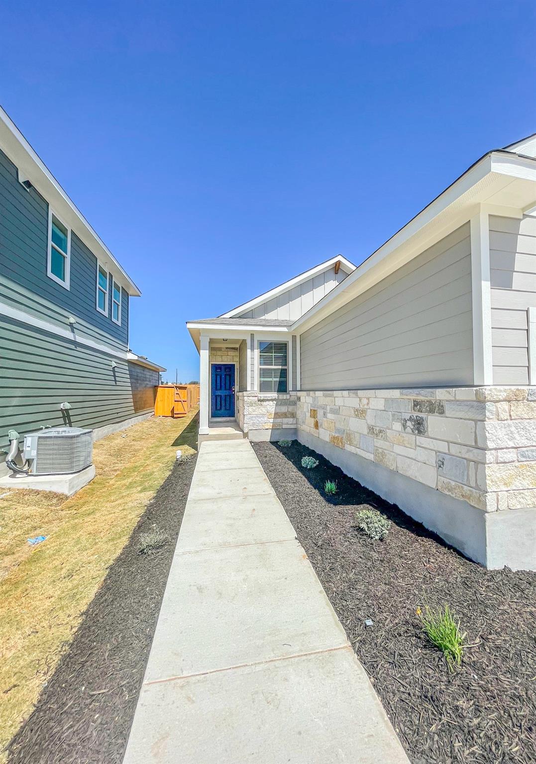 465 Unforgiven Ln Property Photo 1