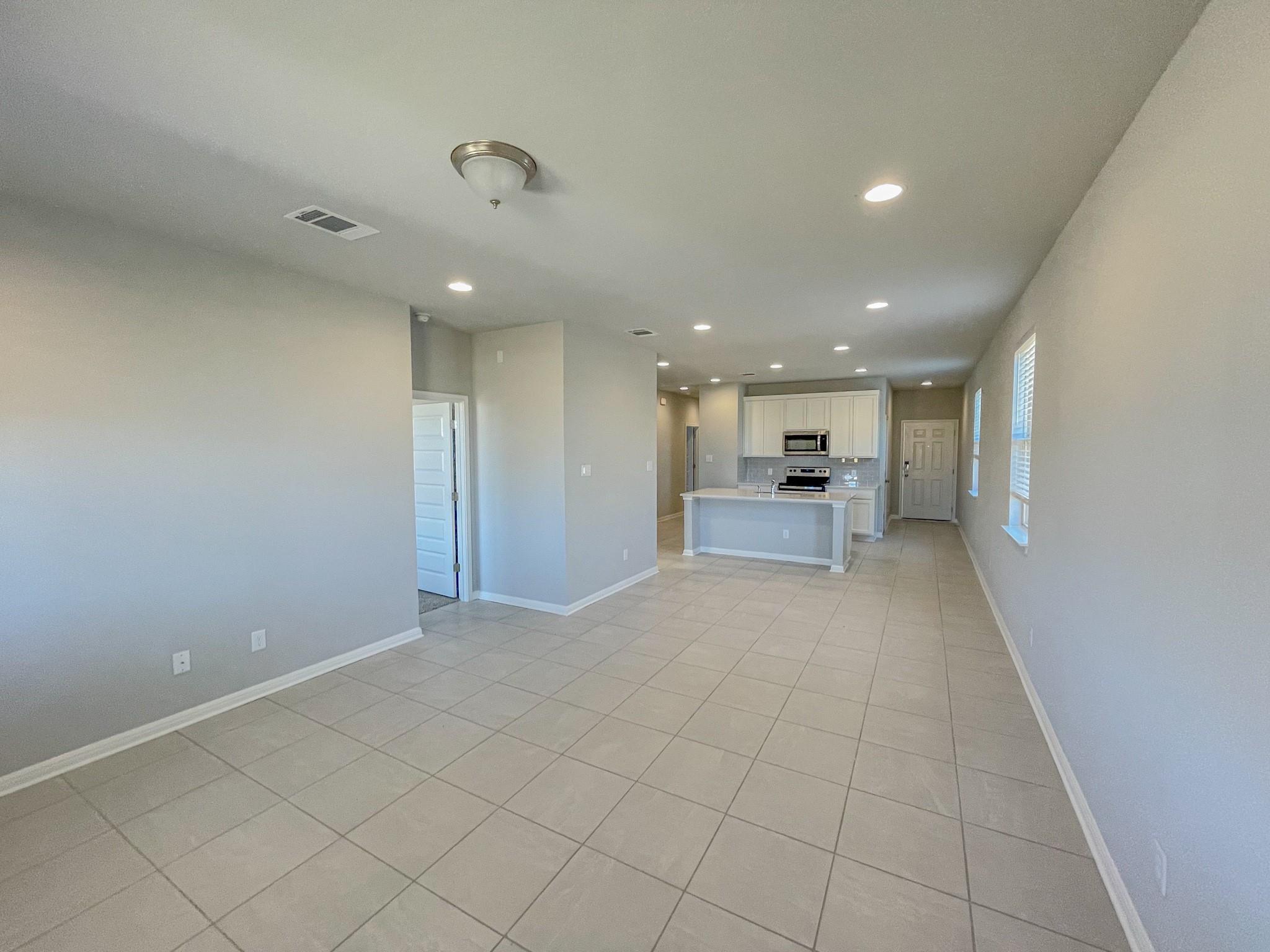 465 Unforgiven Ln Property Photo 7