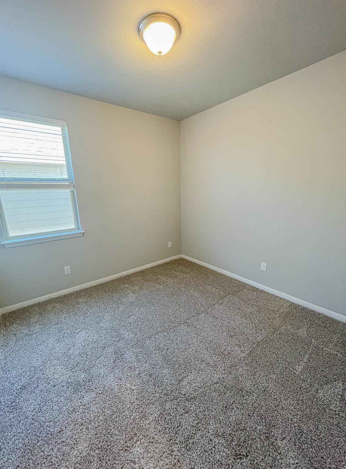 465 Unforgiven Ln Property Photo 19