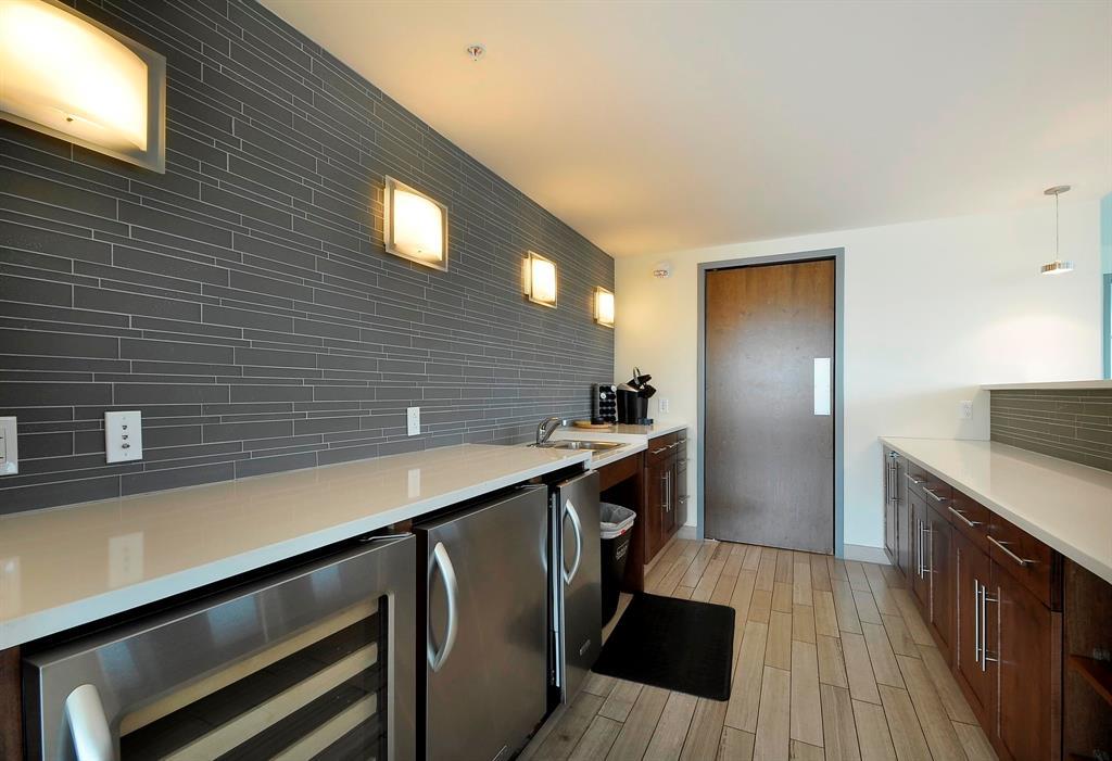 300 Bowie St #2706 Property Photo 18