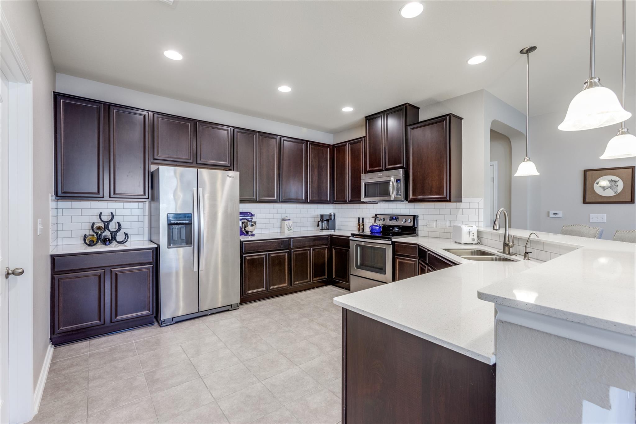 1520 Arial Dr Property Photo 2