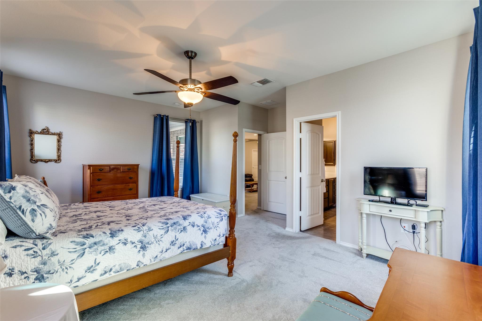 1520 Arial Dr Property Photo 15