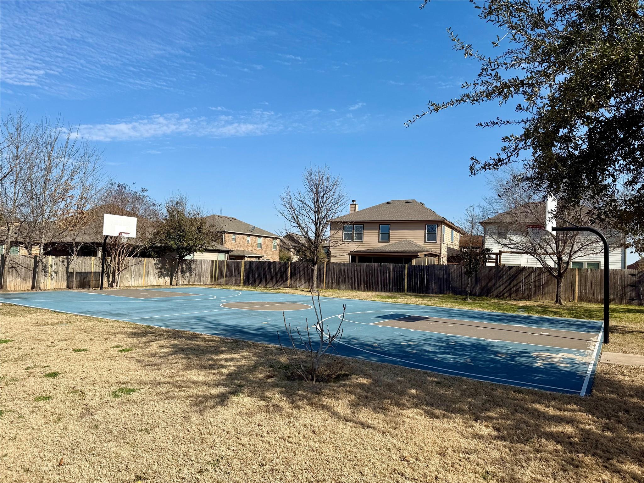1520 Arial Dr Property Photo 31